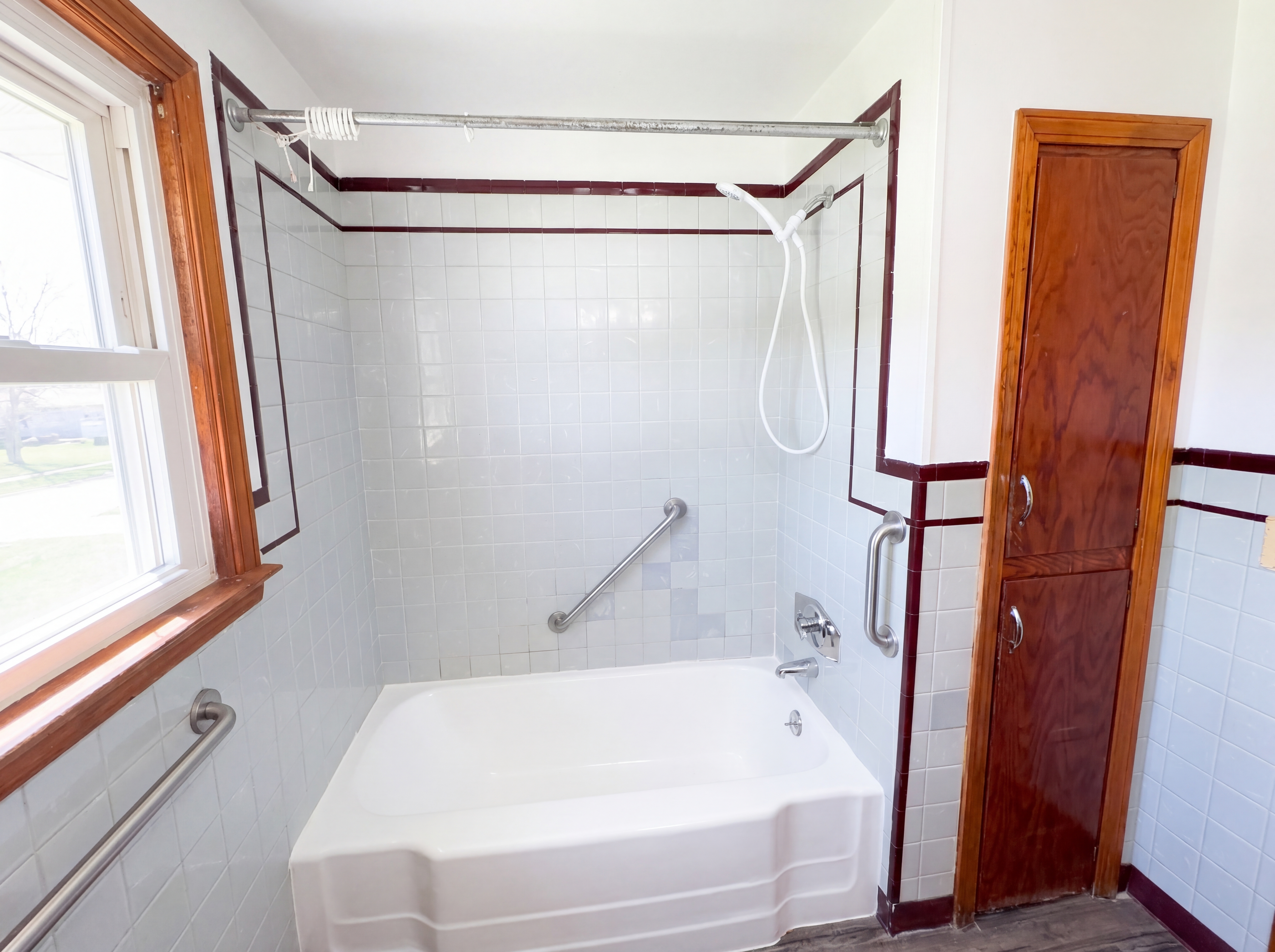 Photo 8 of 17 of 41 Hicks St, Chicopee, MA