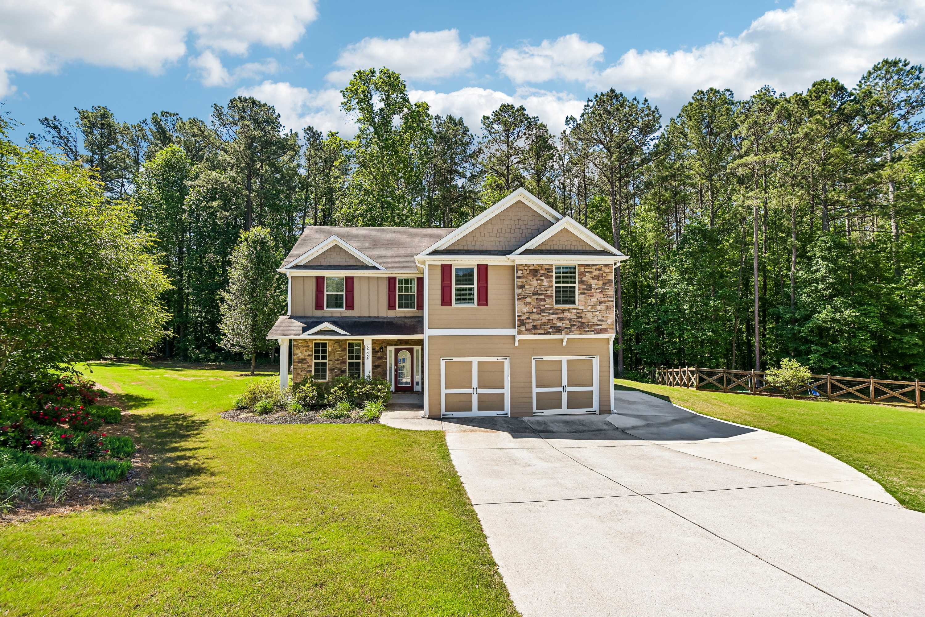 Photo 48 of 53 of 252 Stone Lake Dr, Dallas, GA
