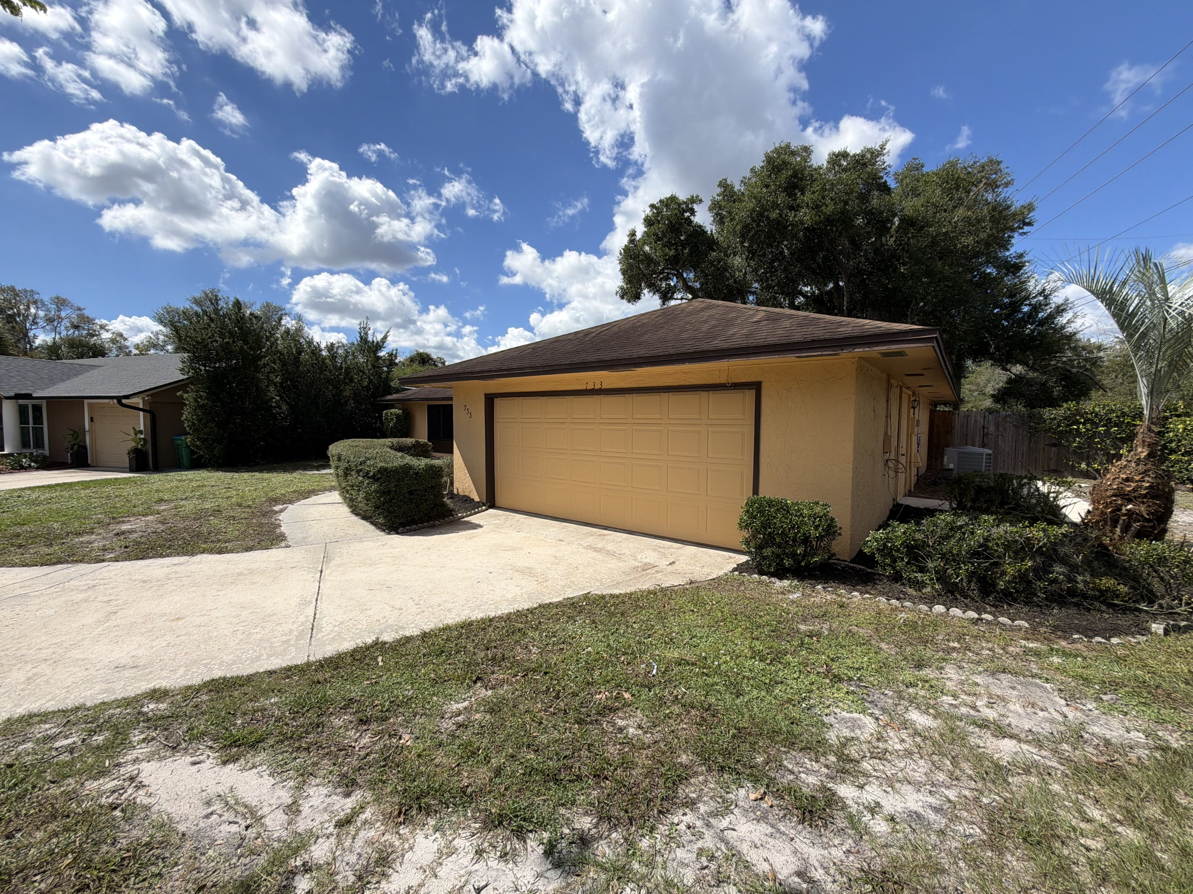 Photo 23 of 25 of 733 Lakeview Dr, Winter Springs, FL