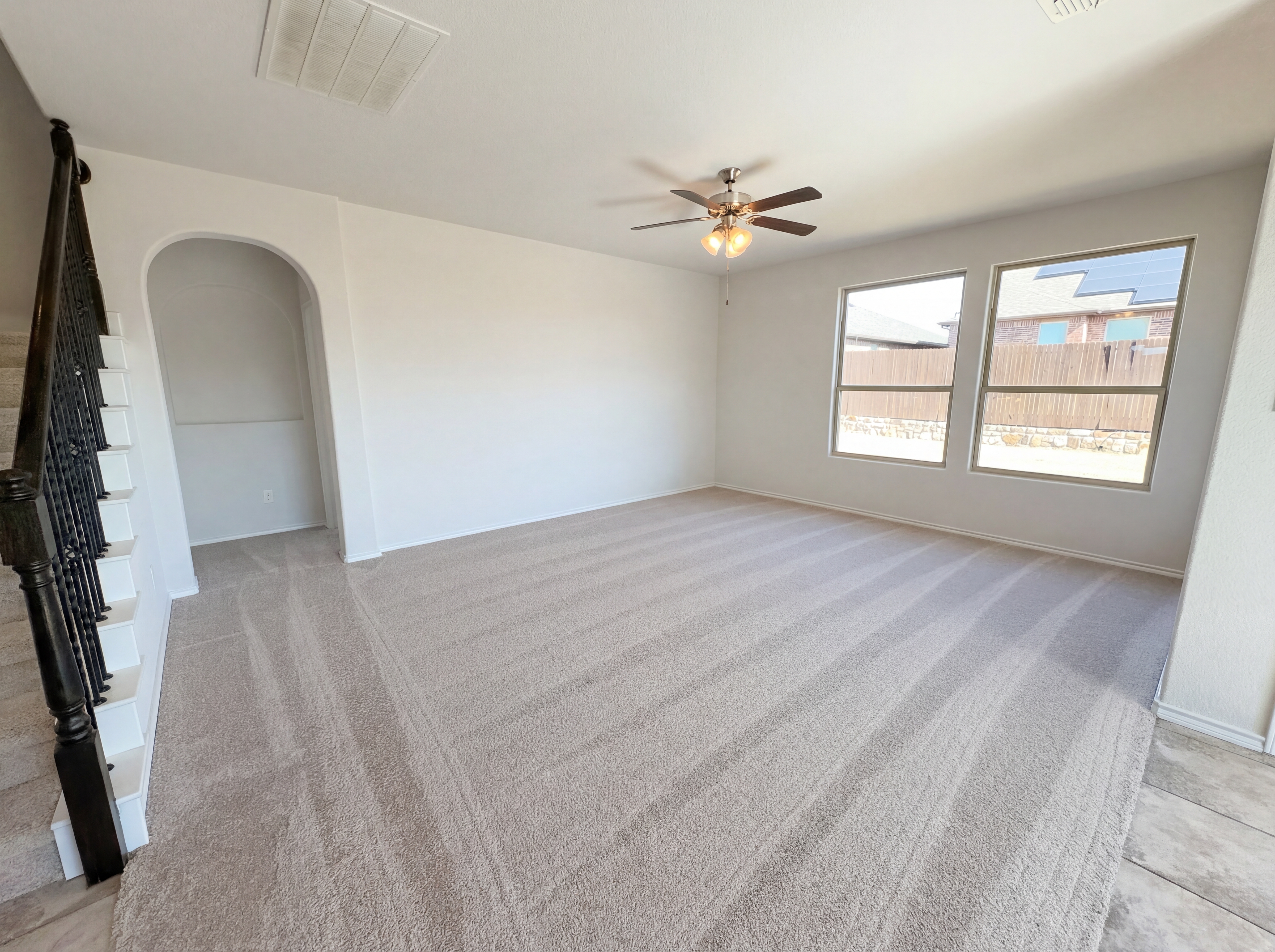 Photo 3 of 32 of 13824 Langston Lake Dr, Fort Worth, TX