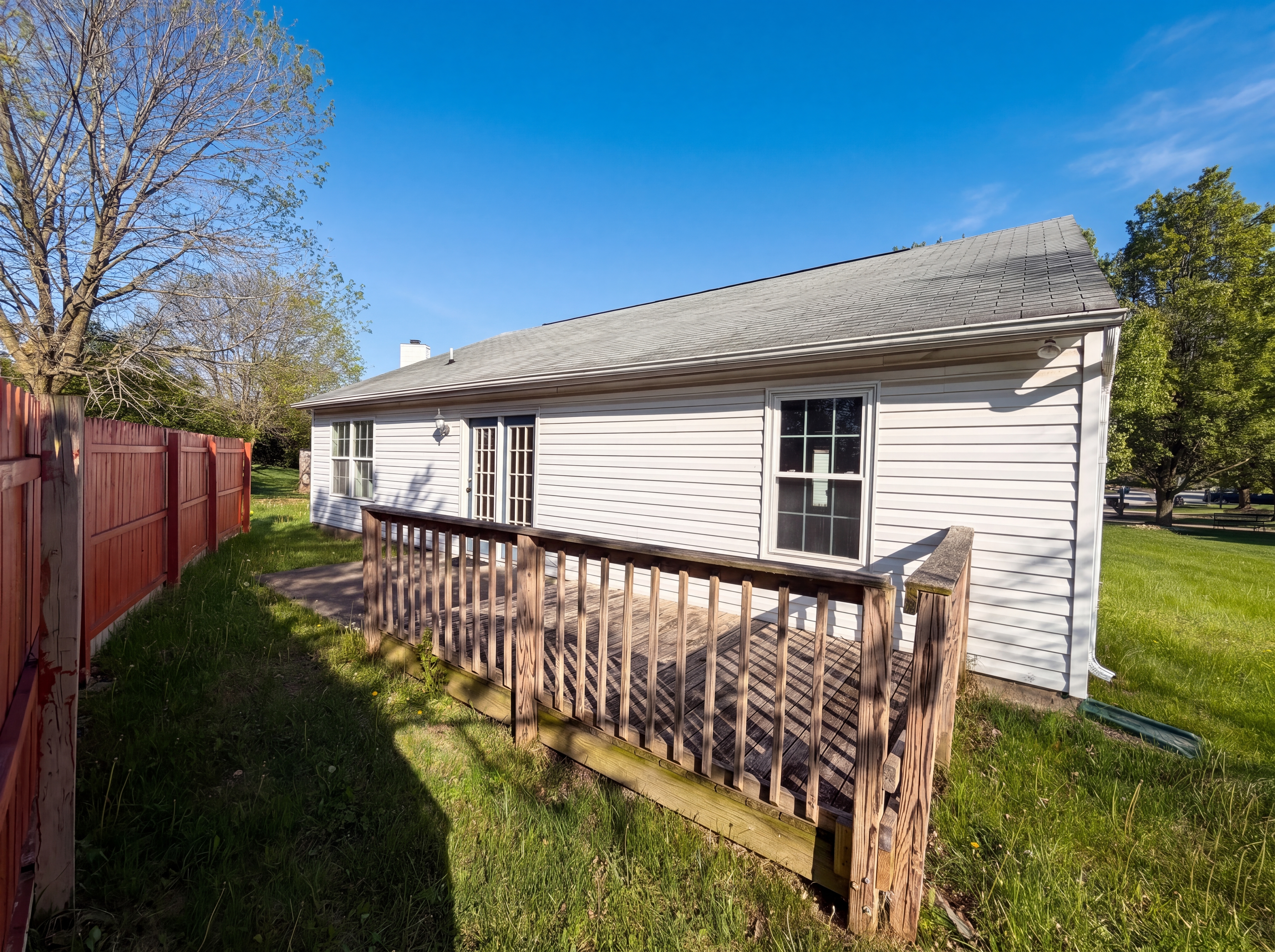 Photo 19 of 20 of 2027 Ferdinand Ct, Indianapolis, IN