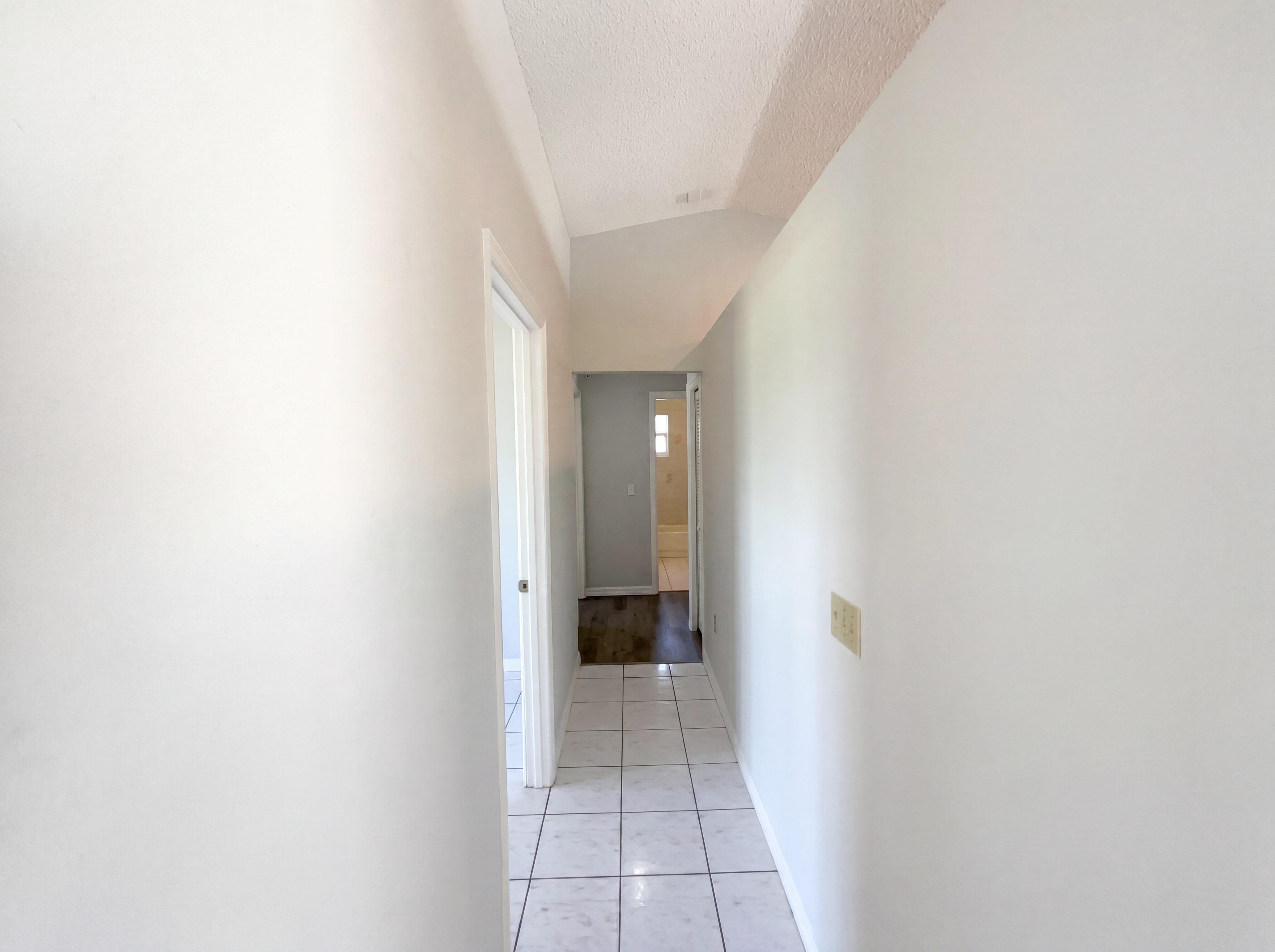 Photo 19 of 33 of 1750 Evergreen Ct, Kissimmee, FL
