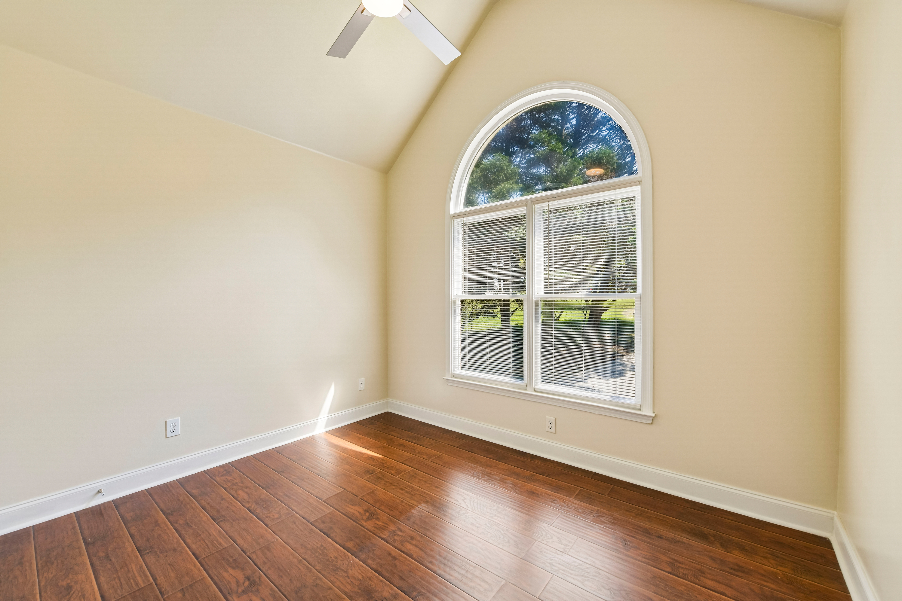Photo 26 of 33 of 6608 Windbrook Way, Flowery Branch, GA