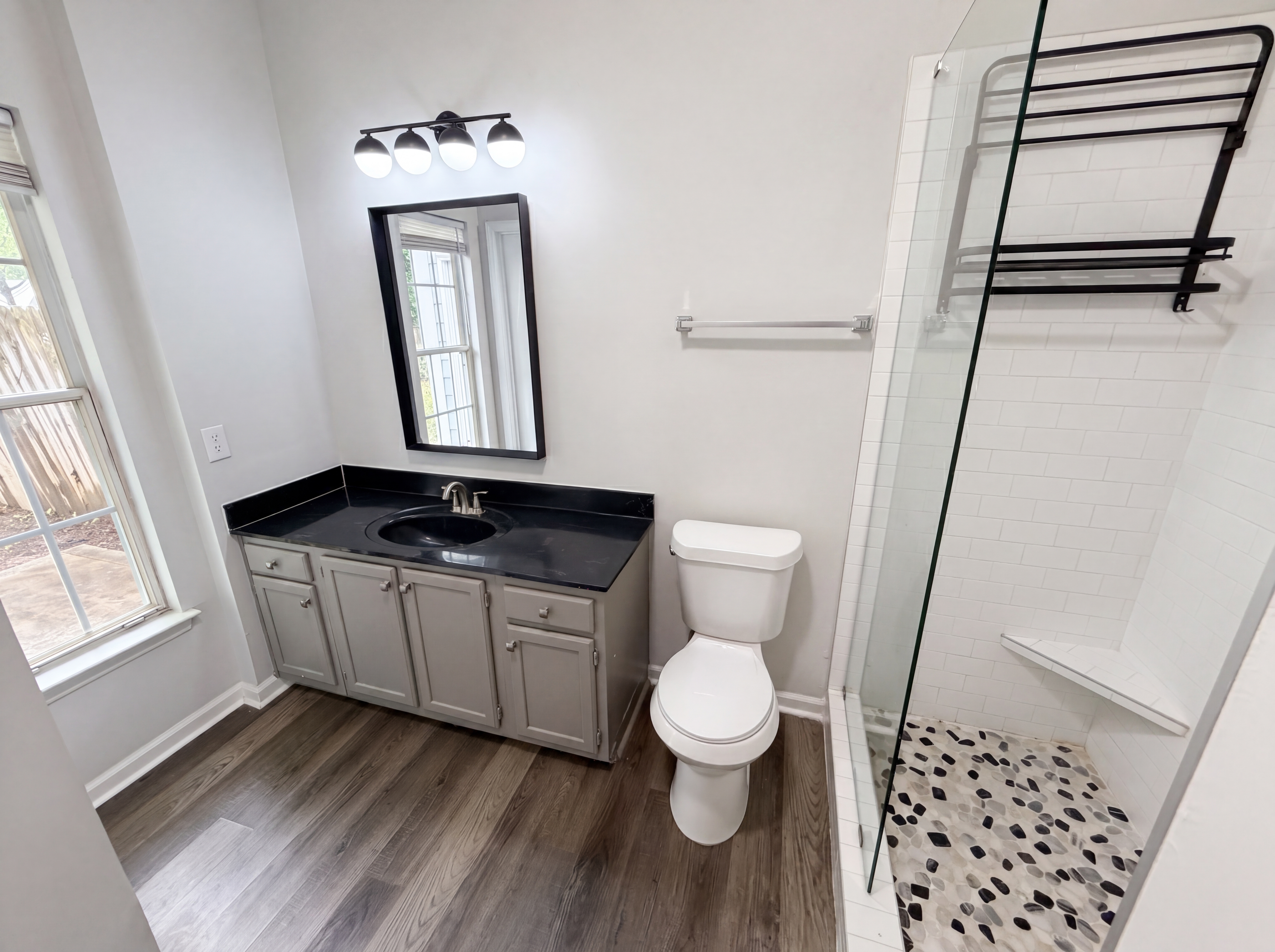 Photo 13 of 22 of 4808 Pennant Pl, Charlotte, NC