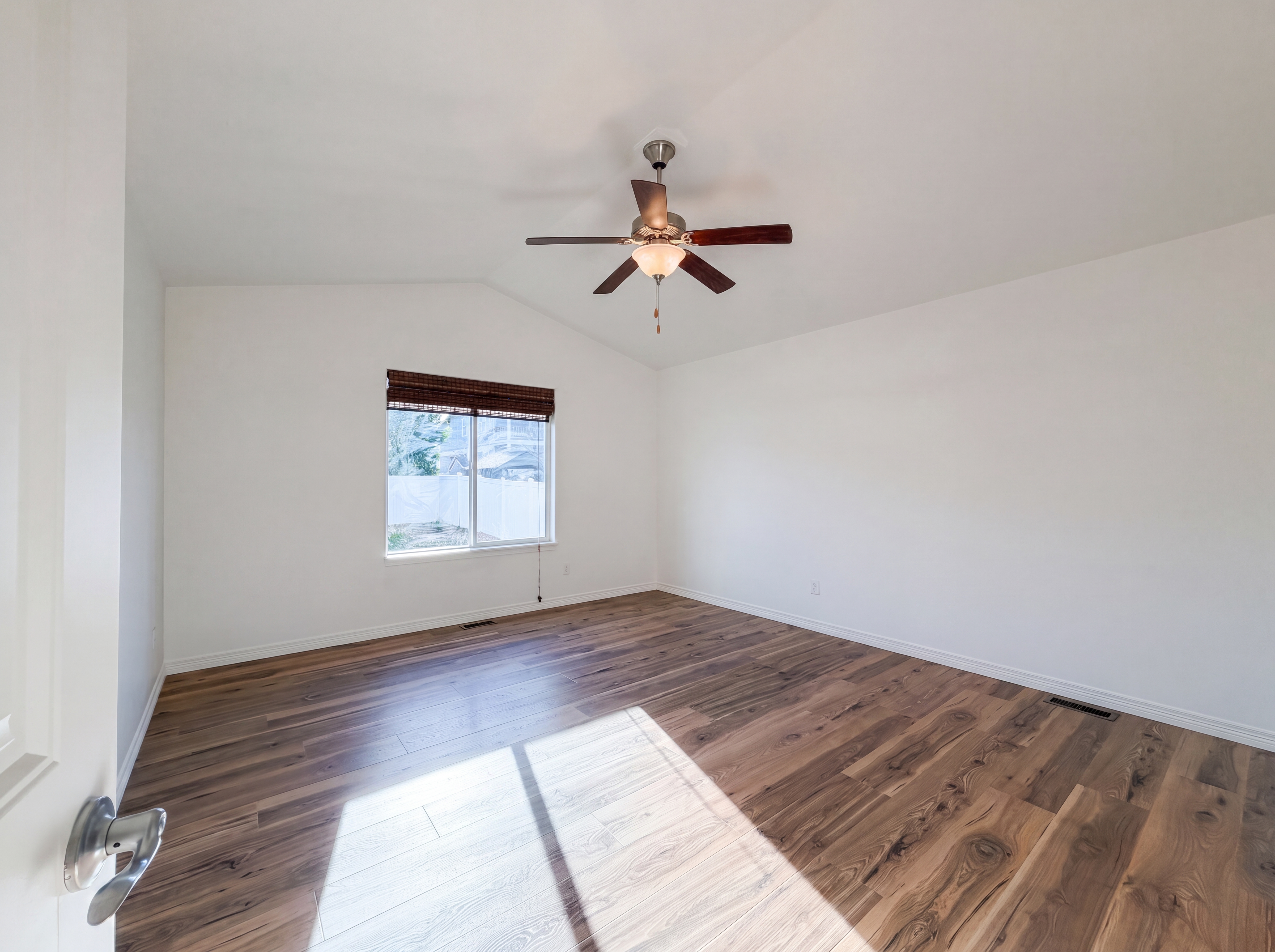 Photo 9 of 47 of 2403 Tabor St, Berthoud, CO