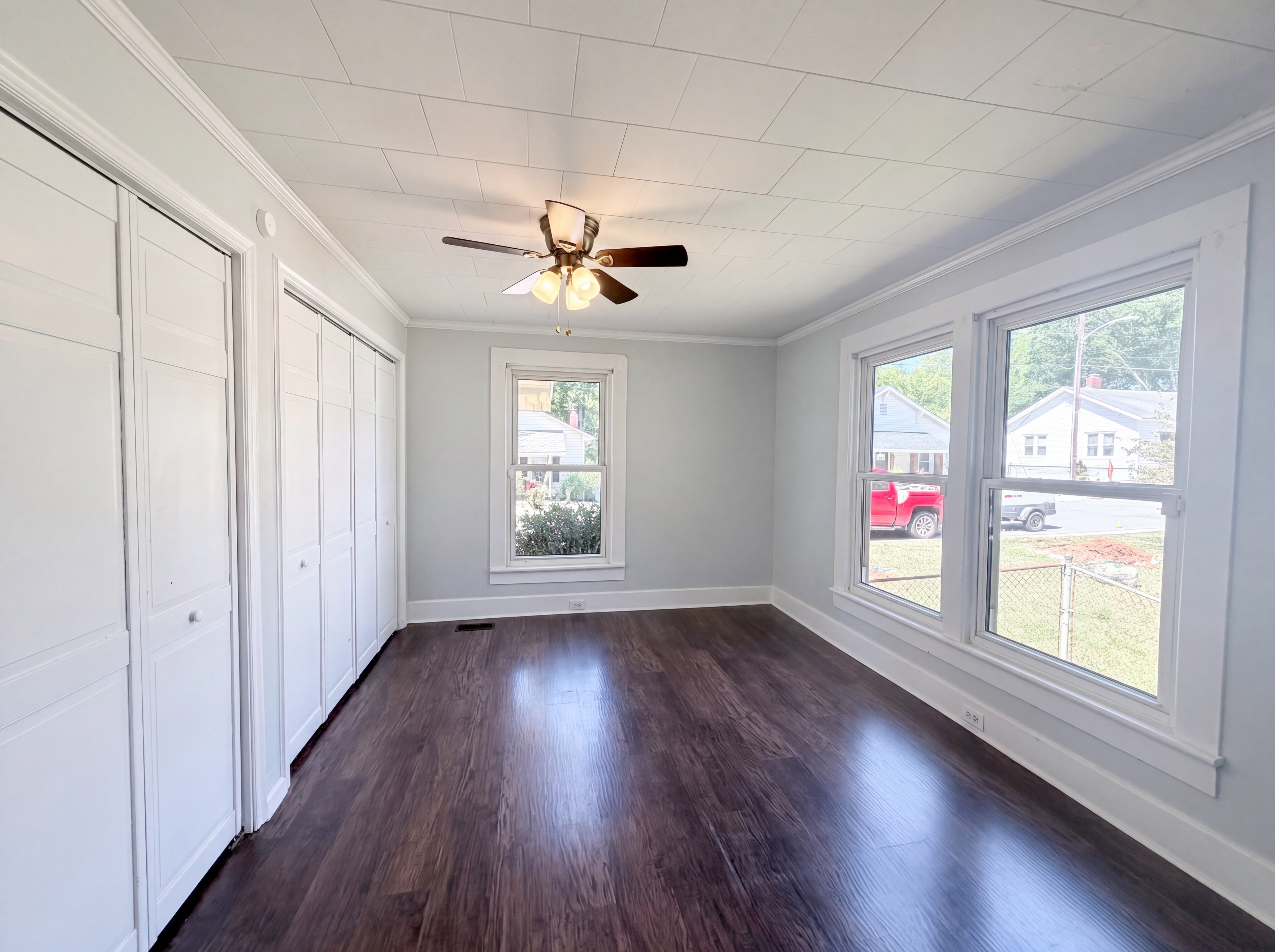 Photo 10 of 19 of 406 Dingler Ave, Mooresville, NC