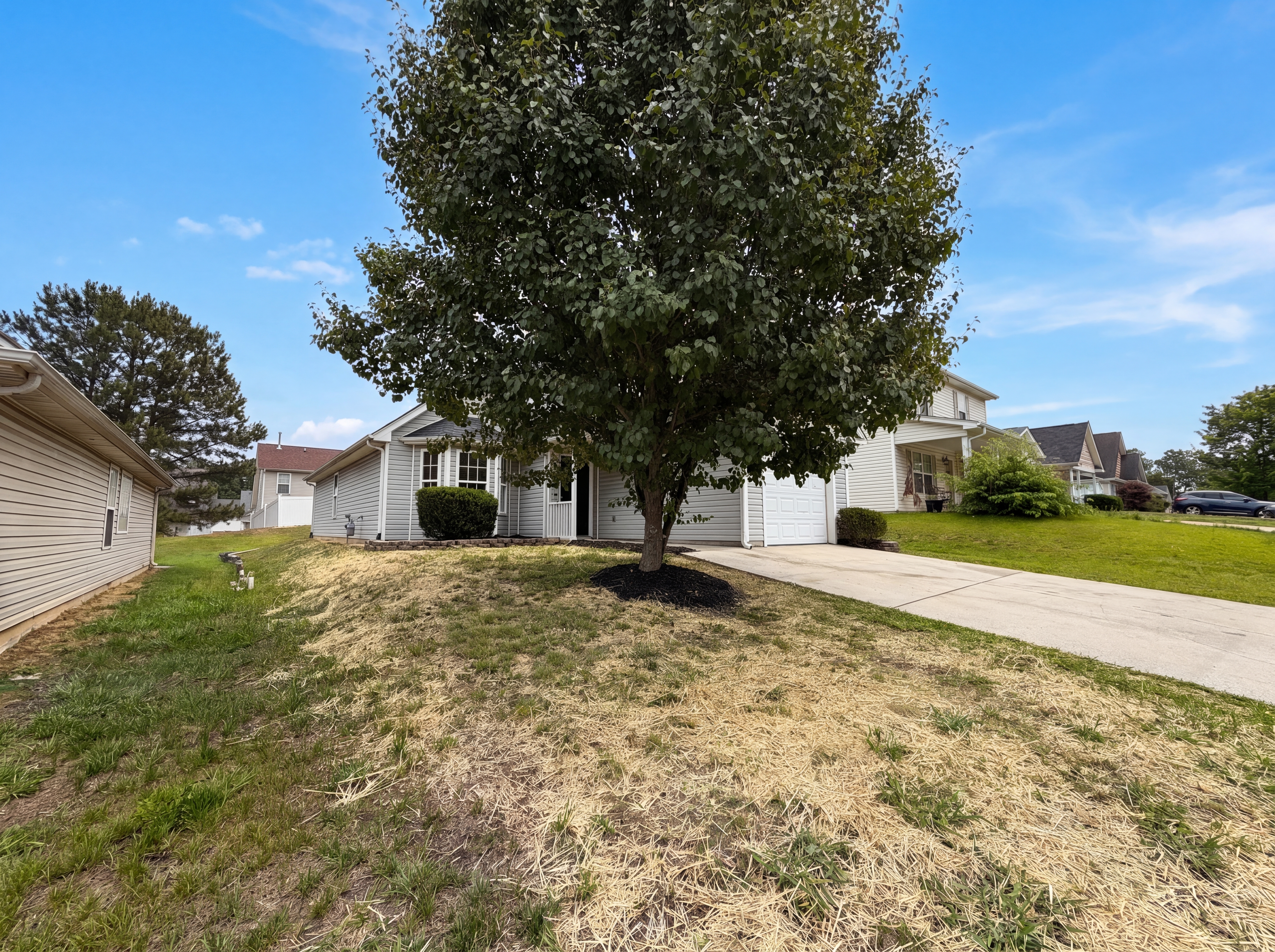 Photo 9 of 18 of 1841 Mission Oaks St, Kannapolis, NC