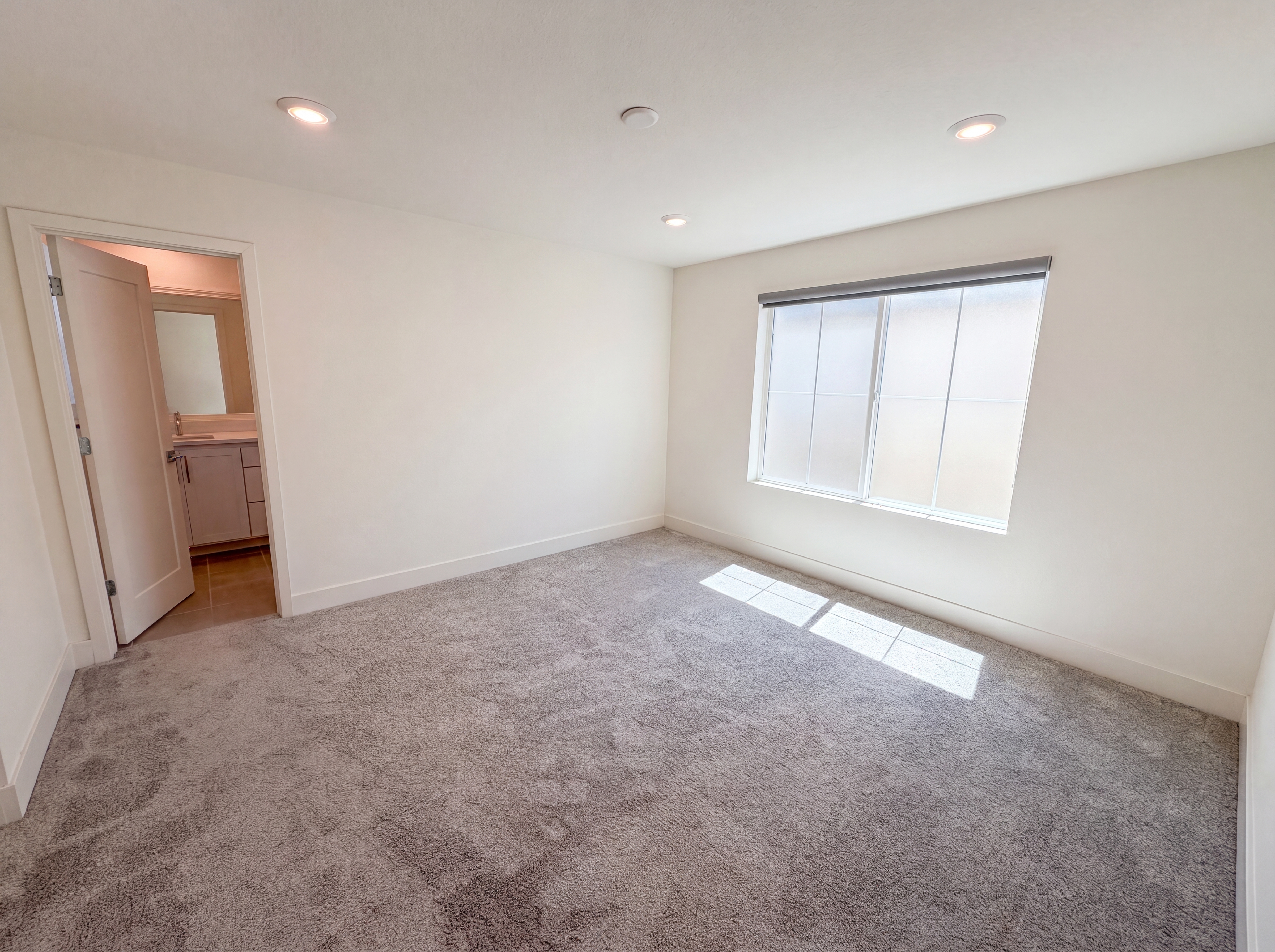 Photo 14 of 40 of 9034 Rudder Way, Newark, CA