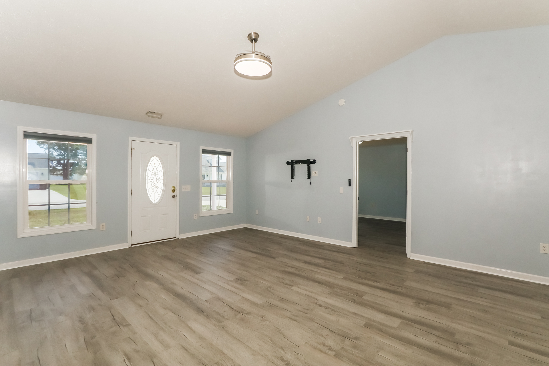 Photo 3 of 21 of 468 Carolina Hickory St, Loris, SC