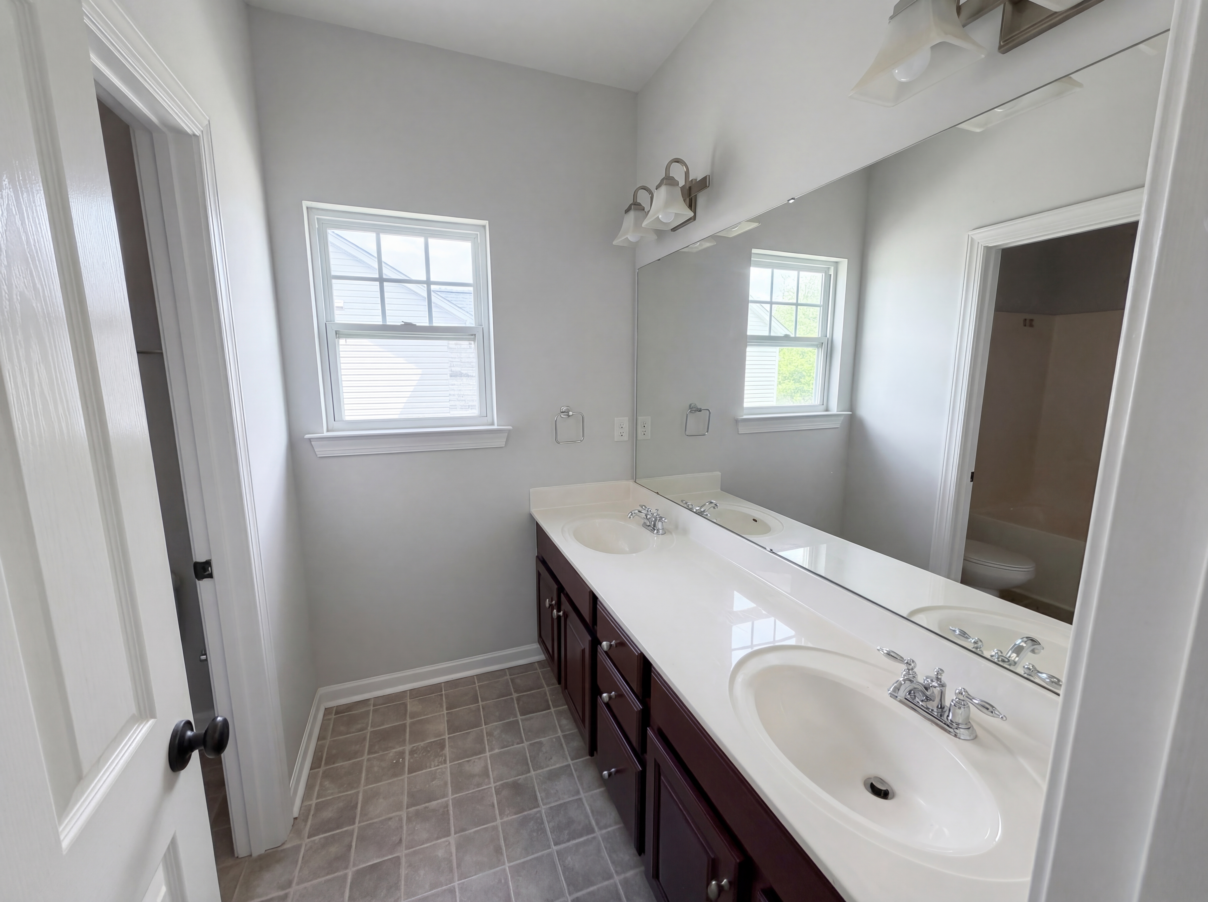 Photo 7 of 27 of 9696 Ravenscroft Ln NW, Concord, NC