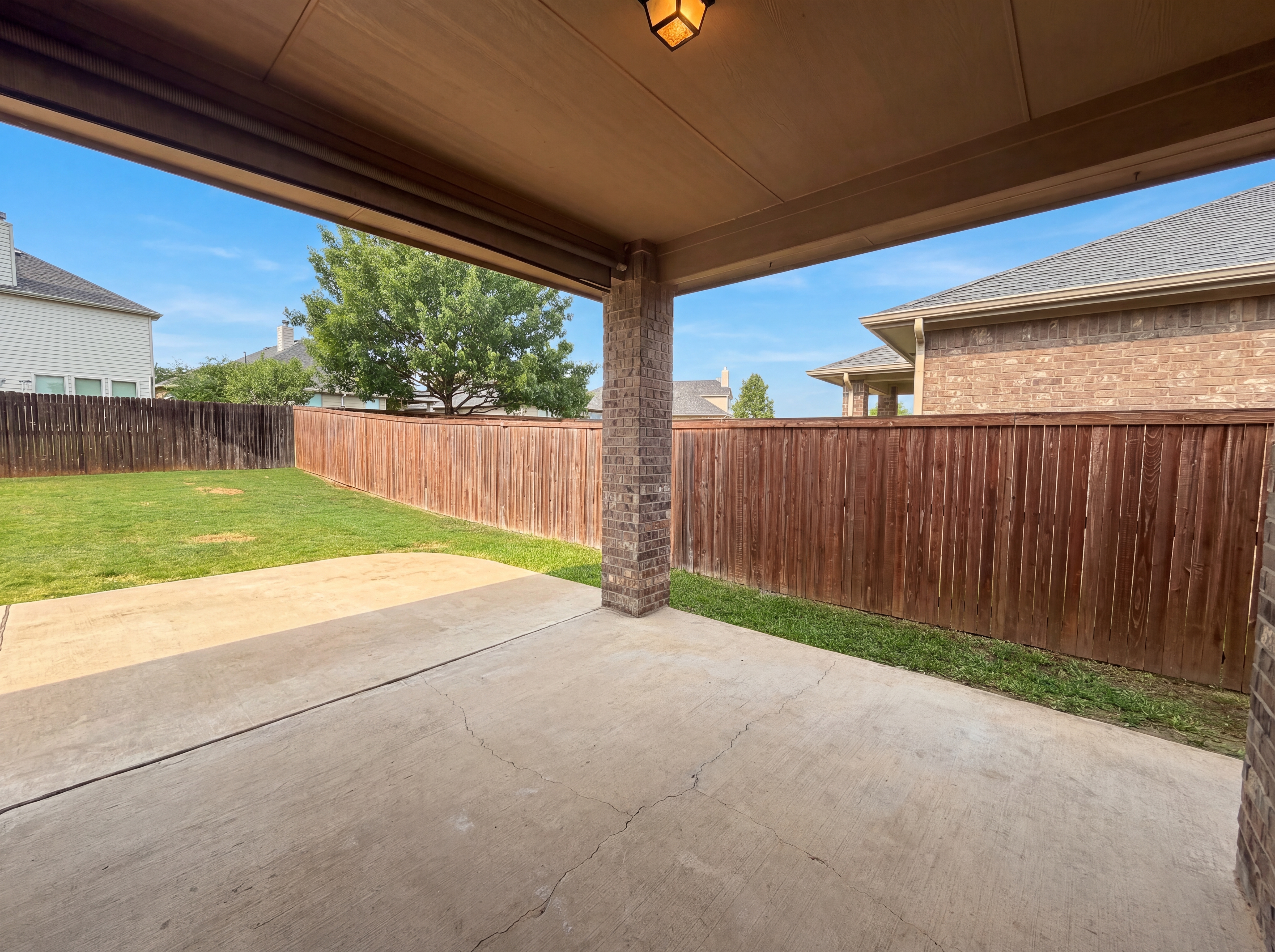 Photo 23 of 26 of 12817 Breckenridge Ct, Fort Worth, TX