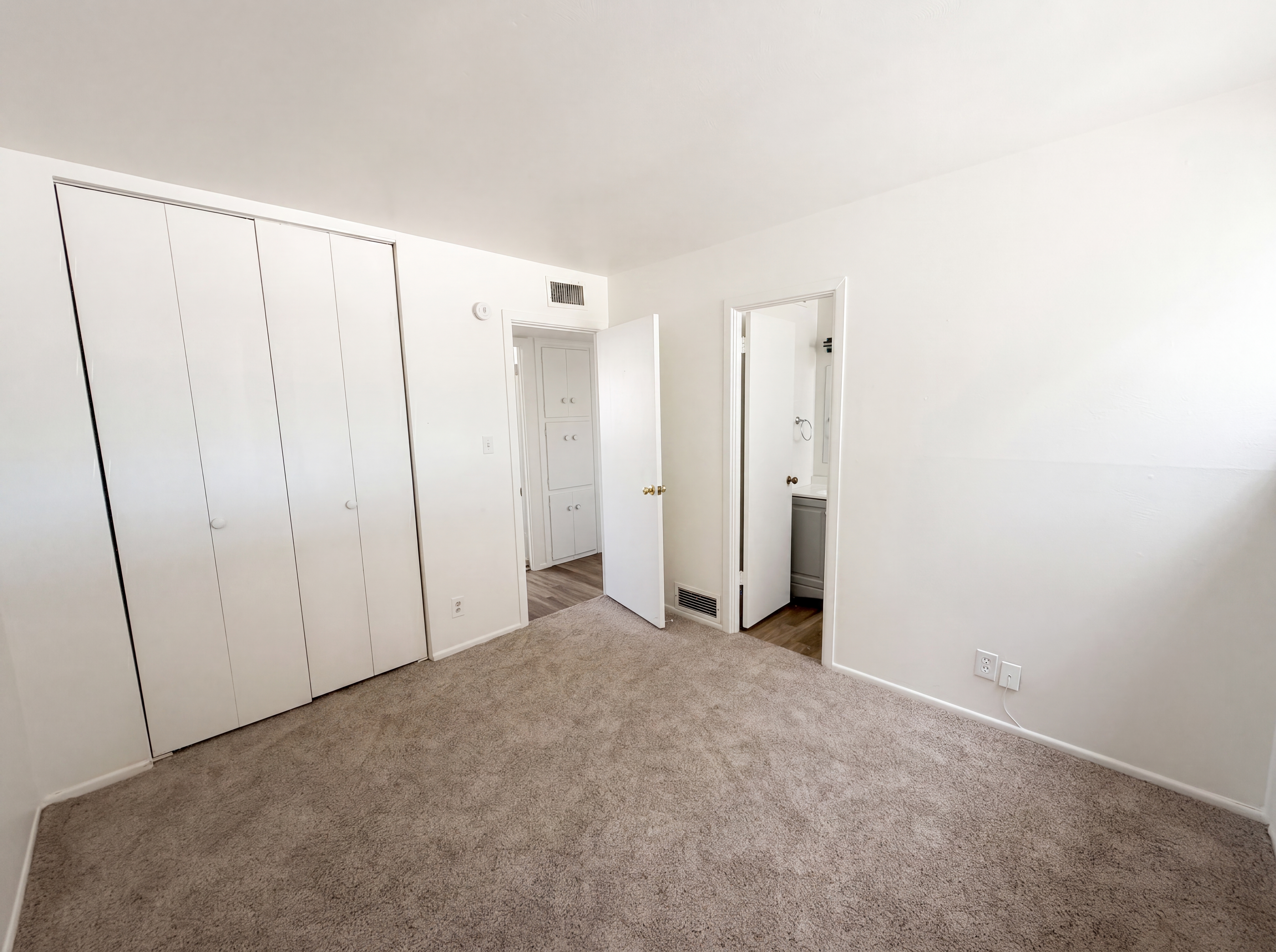Photo 16 of 21 of 2901 N Cloverland Ave, Tucson, AZ