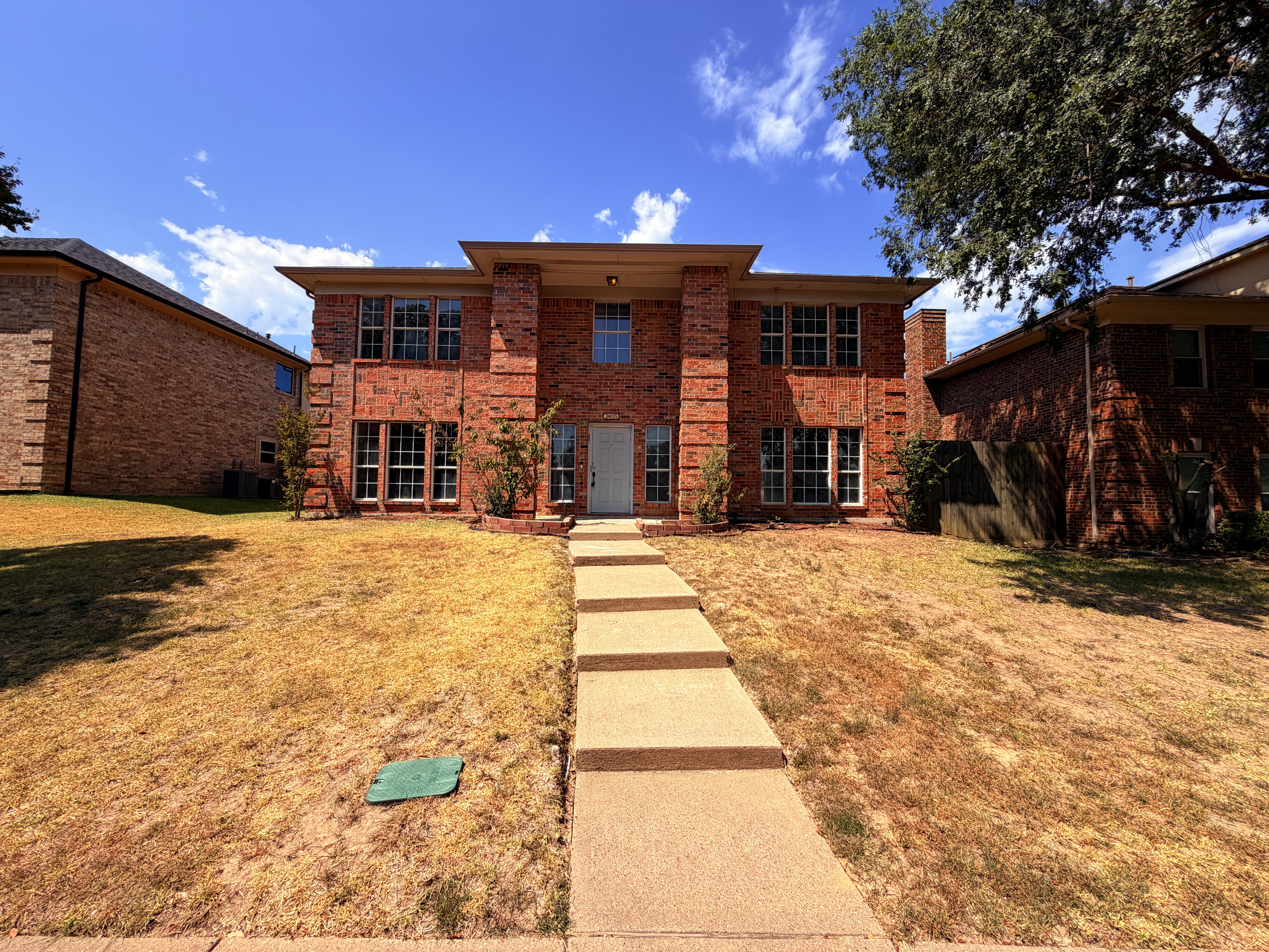 Photo 18 of 21 of 2405 Waterloo Ln, Mesquite, TX