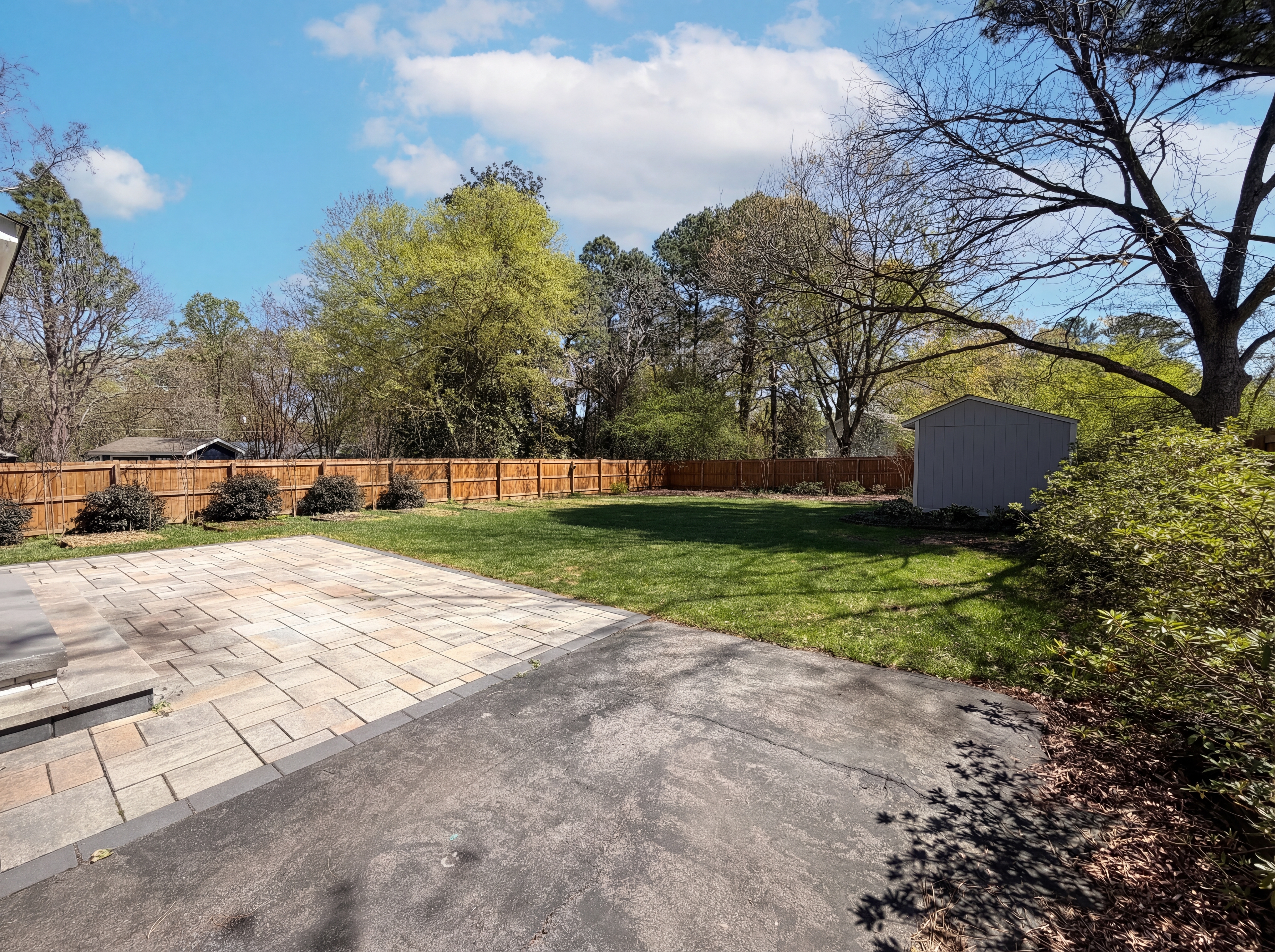 Photo 13 of 16 of 910 Devonport Dr, Raleigh, NC