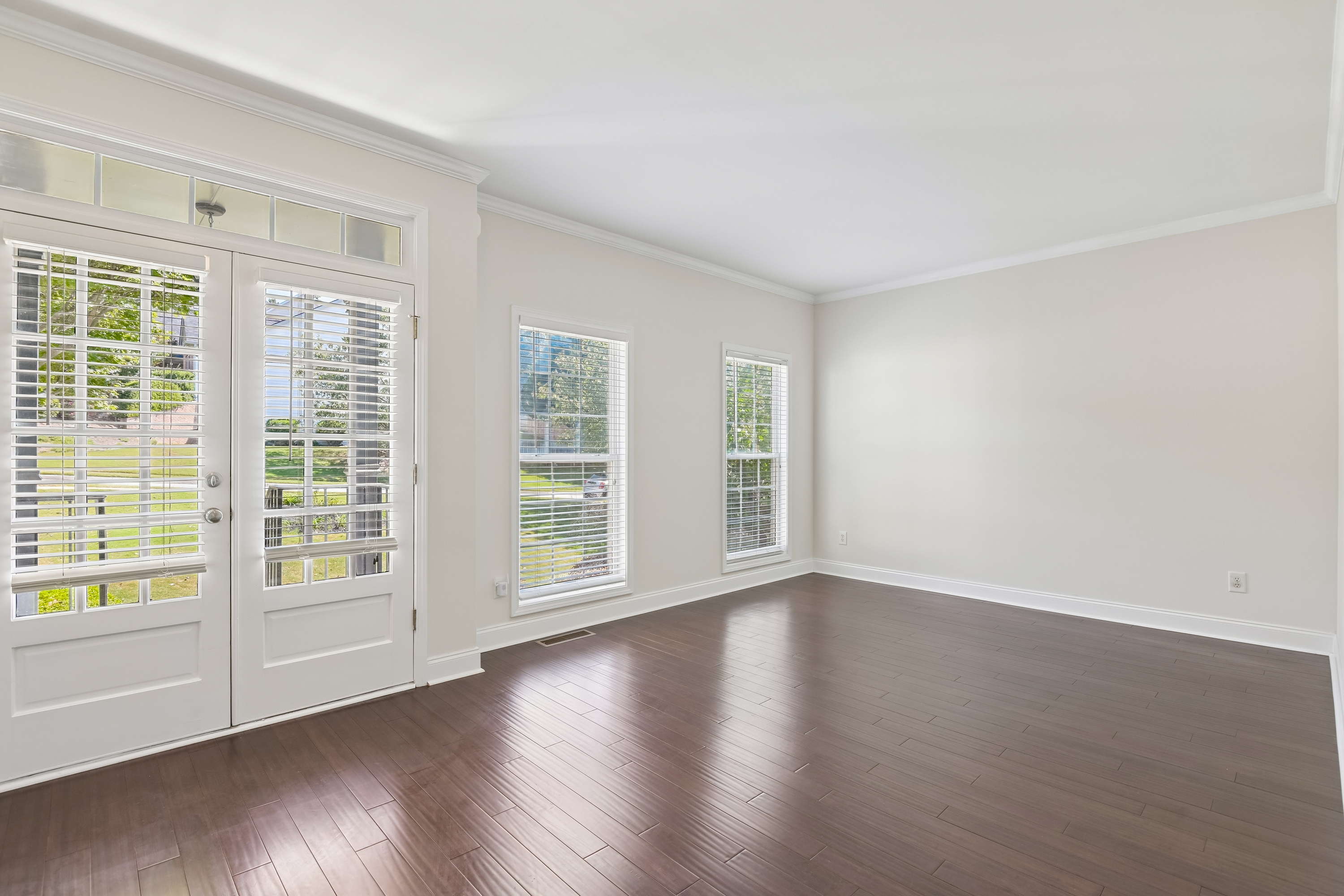 Photo 11 of 32 of 4564 Austin Hills Dr, Suwanee, GA