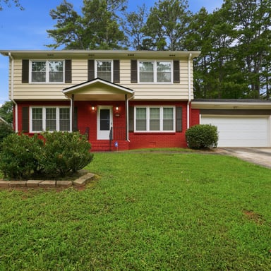 Property photo 1 of 1604 Drayton Woods Dr