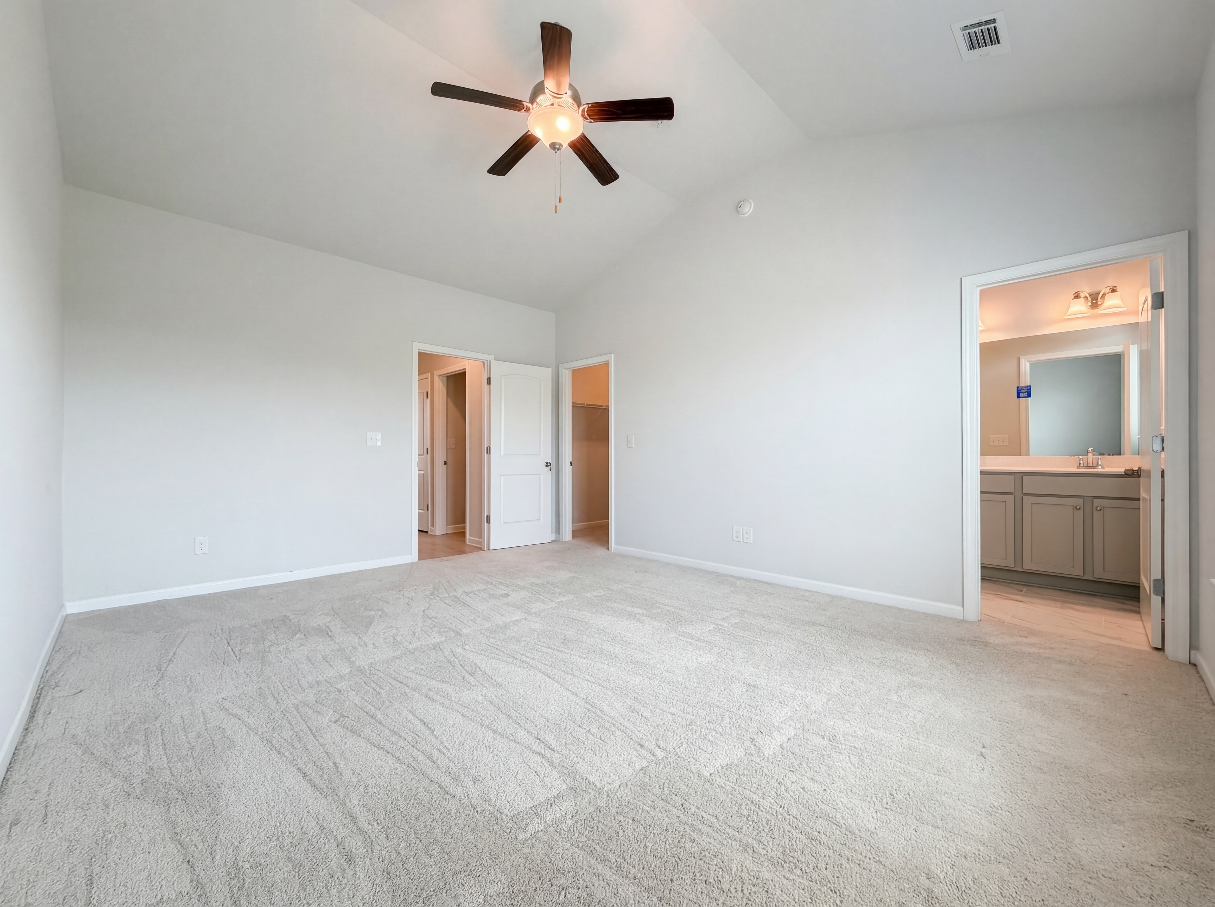 Photo 4 of 28 of 200 Cobalt Dr, Fayetteville, GA