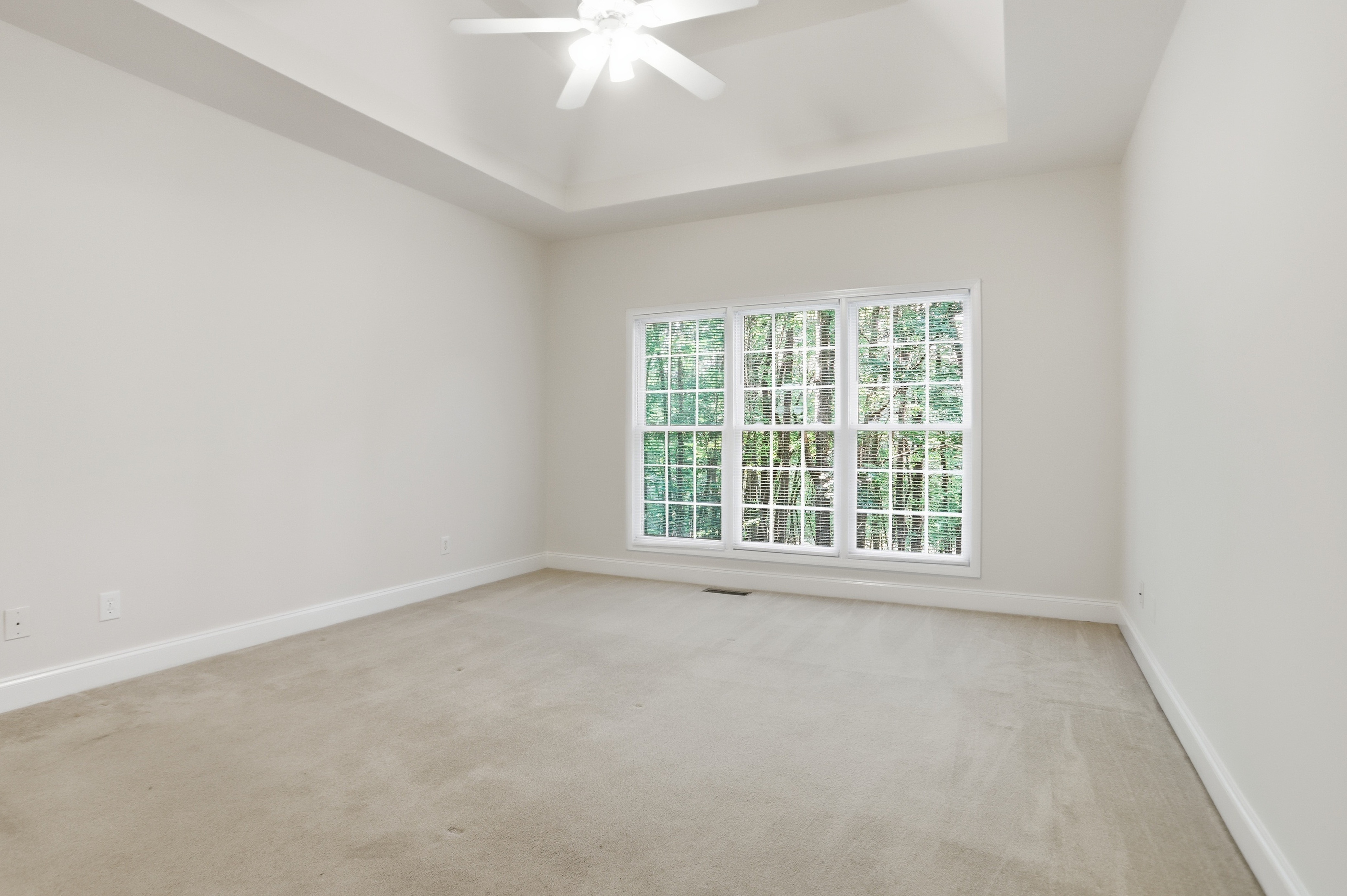Photo 4 of 34 of 940 Cider Ridge Ct, Clarkesville, GA