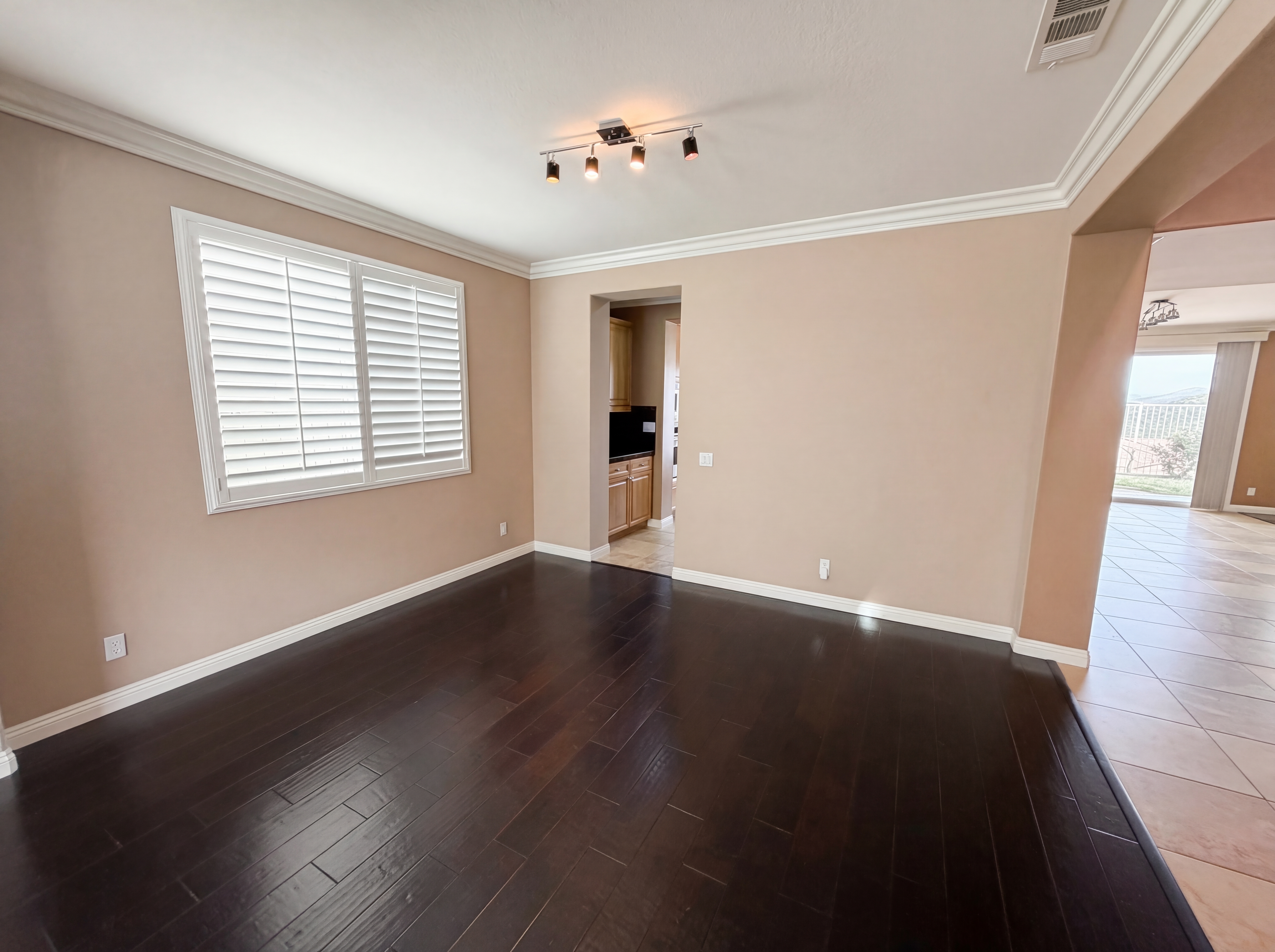 Photo 35 of 60 of 23 Plaza Modena, Lake Elsinore, CA