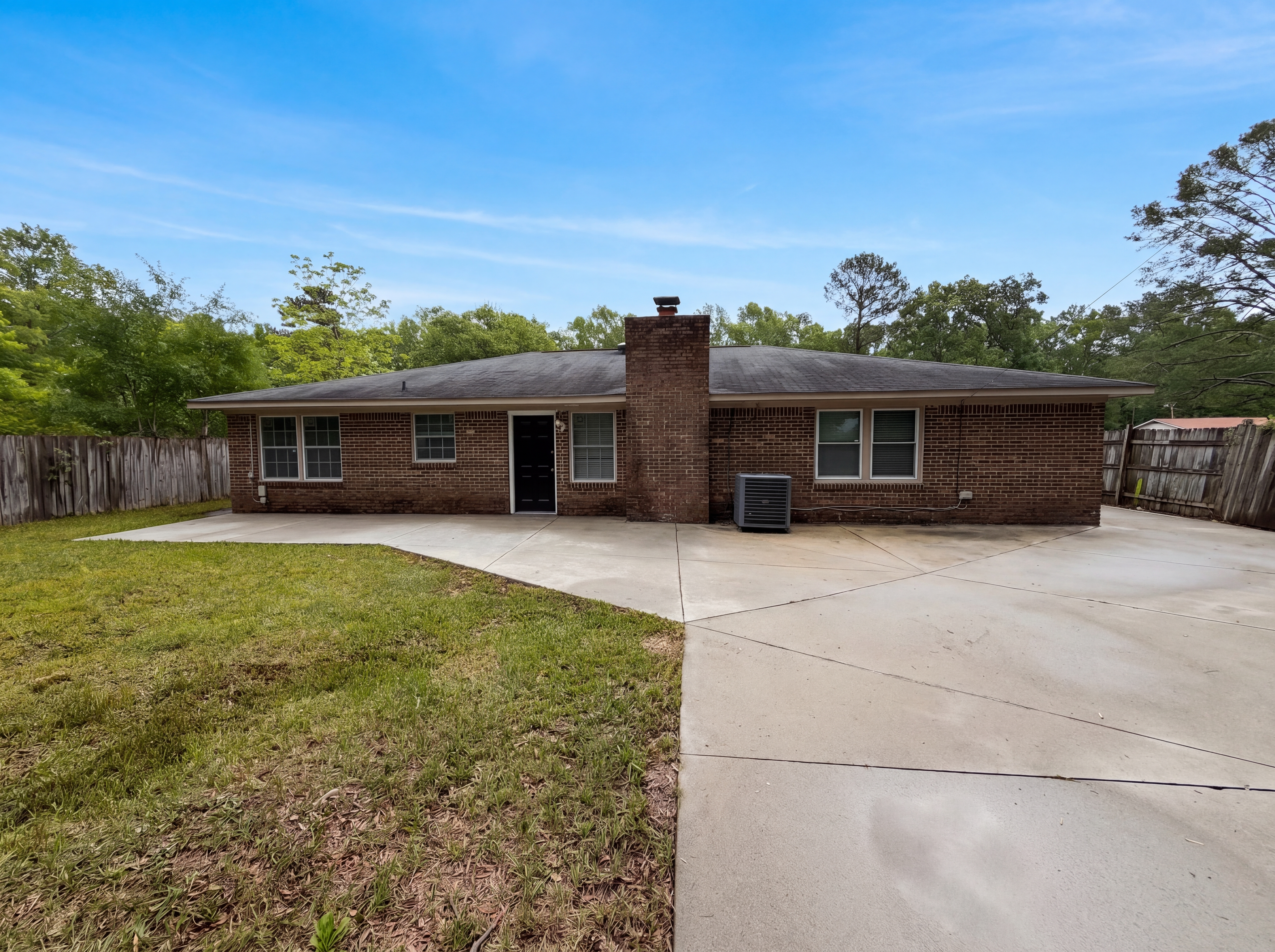 Photo 5 of 21 of 3624 Harrogate Rd, Columbia, SC
