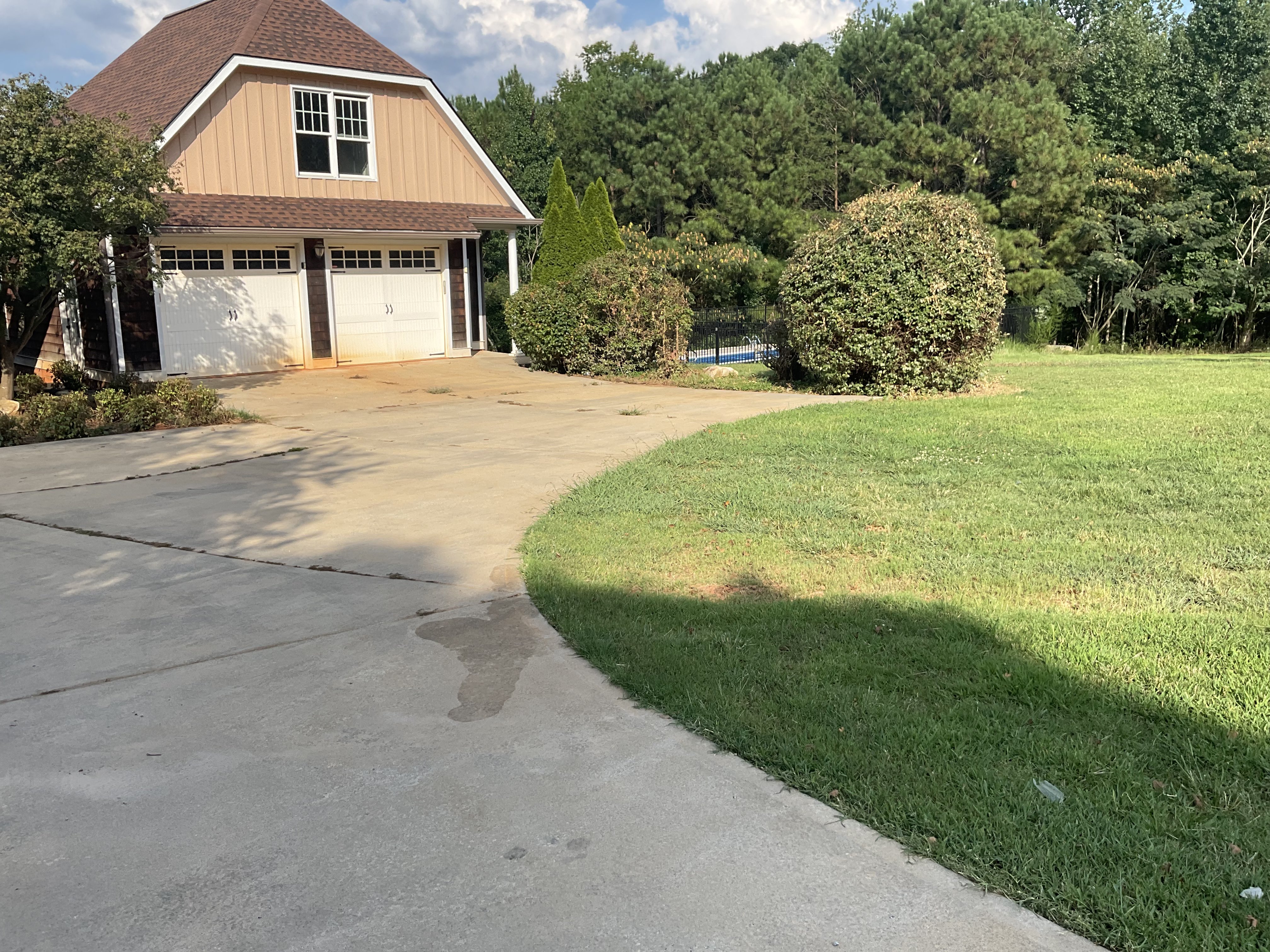 Photo 13 of 90 of 7226 Tyree Rd, Winston, GA