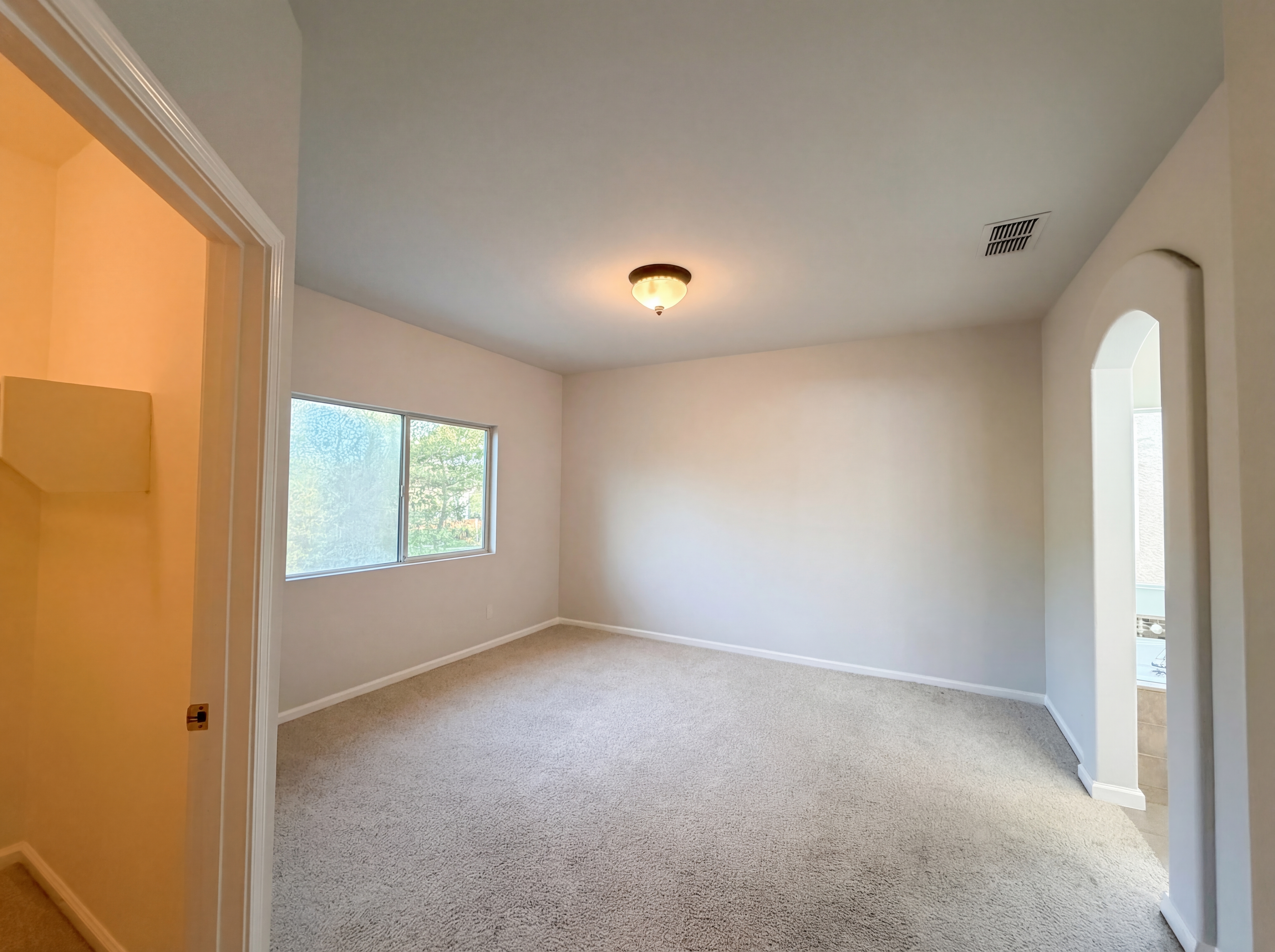 Photo 32 of 39 of 224 Pinecrest Ct, Roseville, CA