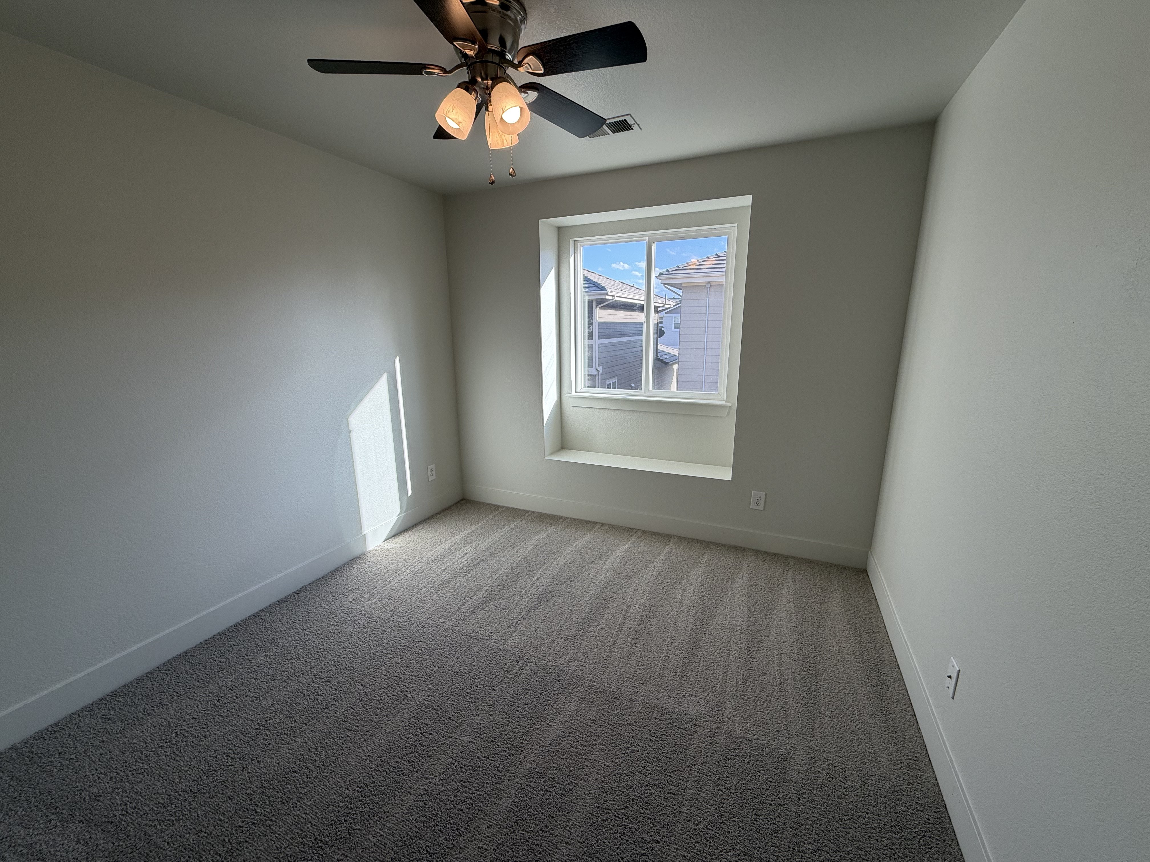 Photo 21 of 64 of 10469 Rutledge St, Parker, CO