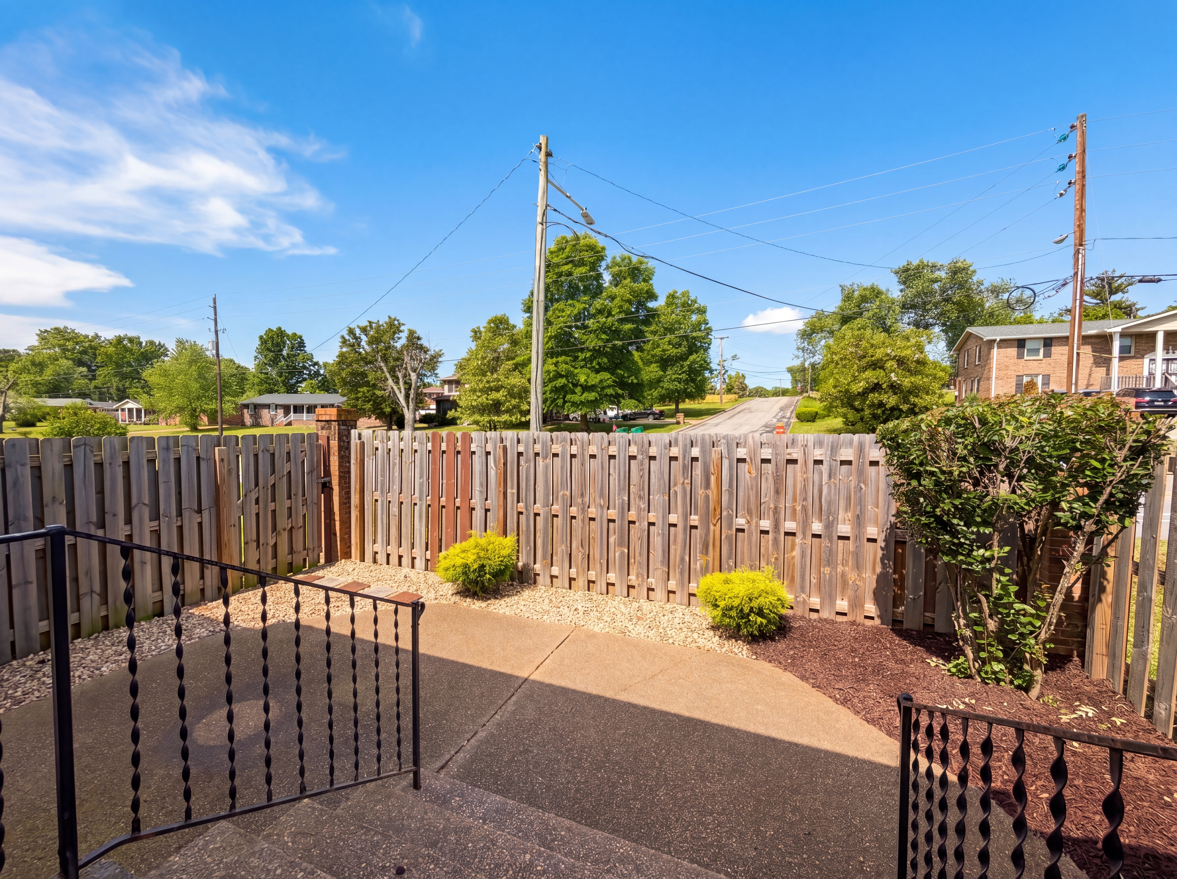 Photo 15 of 18 of 1014 Heritage Dr, Madison, TN