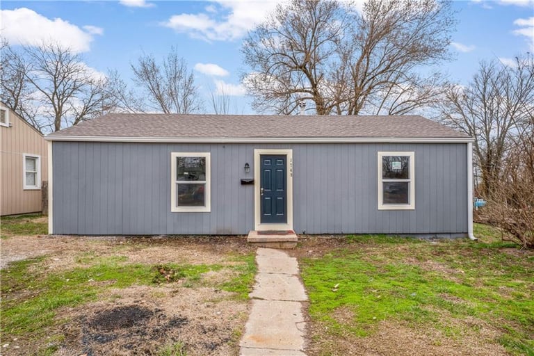 1749 Main Street Ter, Osawatomie, KS 66064 Opendoor