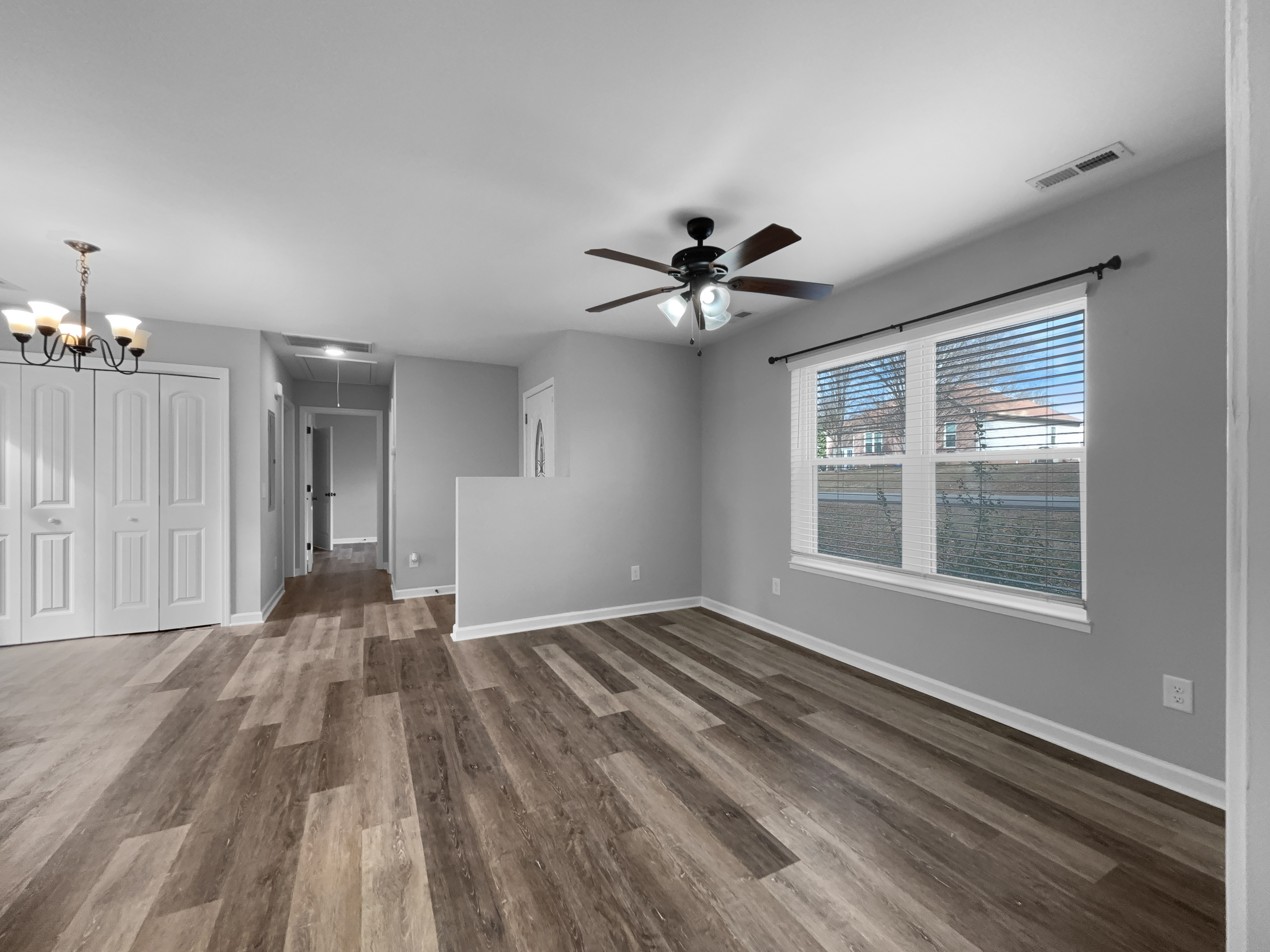 Photo 10 of 15 of 7689 S Swift Rd, Goodlettsville, TN