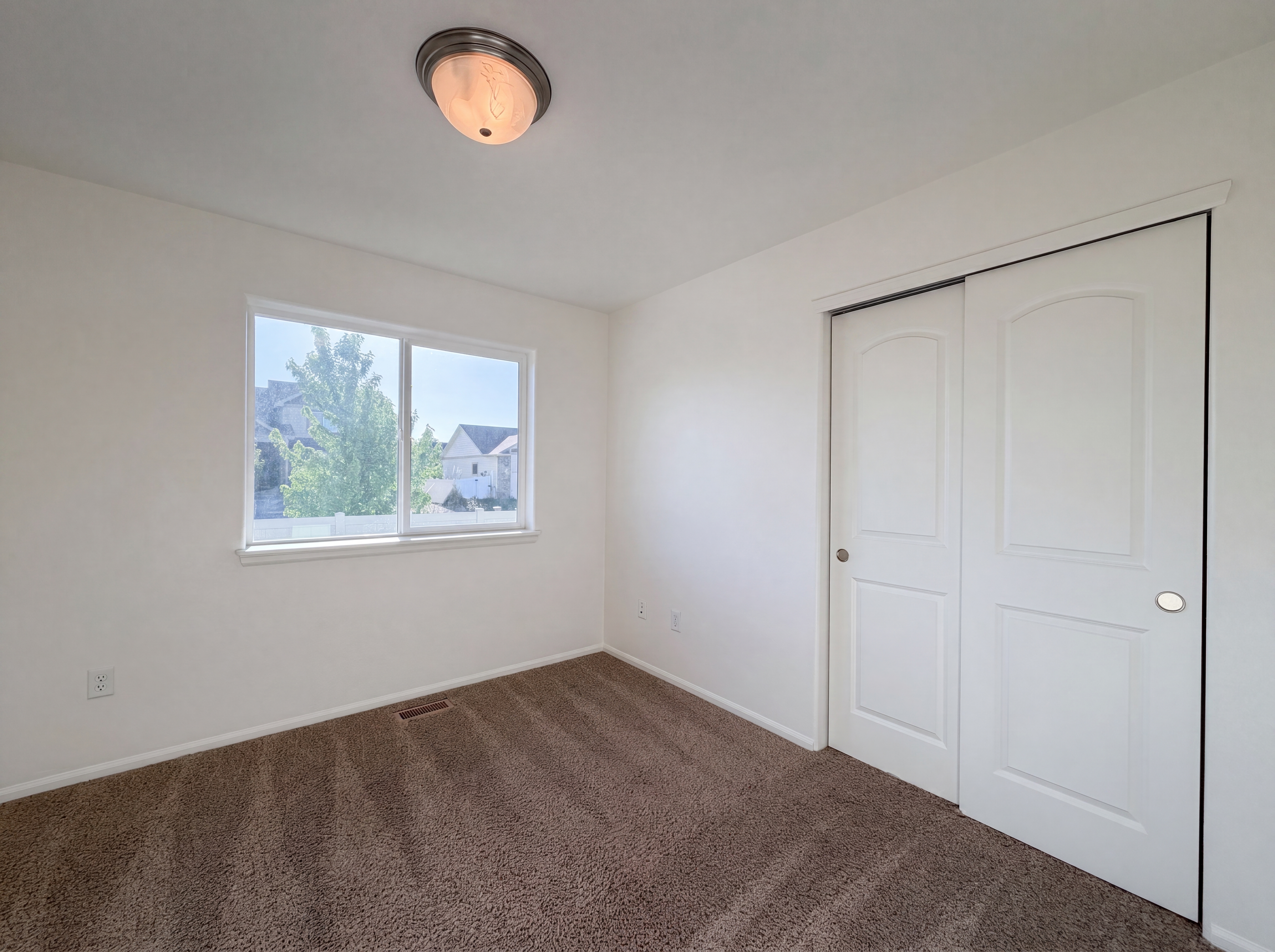 Photo 19 of 30 of 948 Scotch Pine Dr, Severance, CO