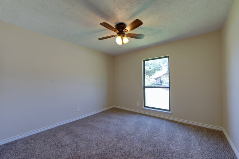 Photo 21 of 28 - 2105 Lewis Trl, Grand Prairie, TX 75052