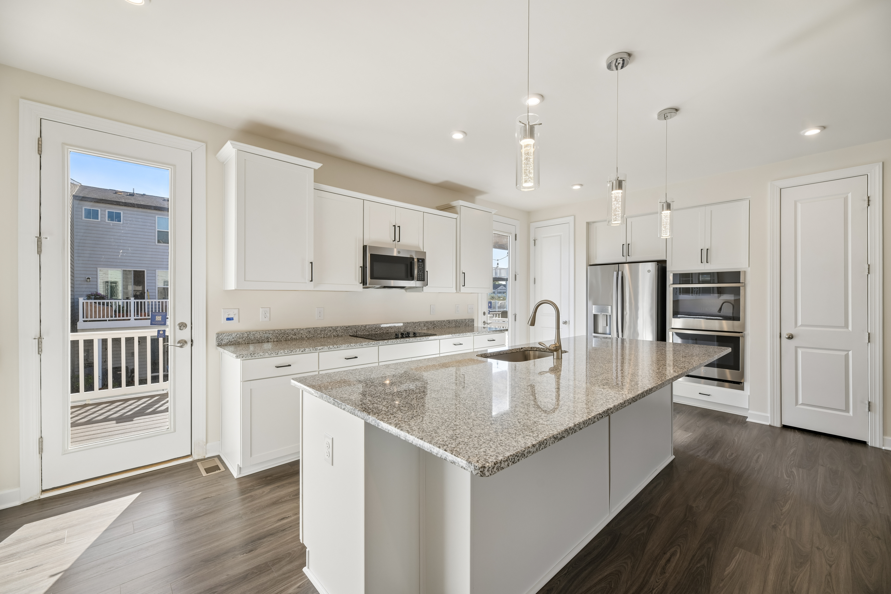 Photo 18 of 60 of 8124 Bock Farm Pl, Alexandria, VA