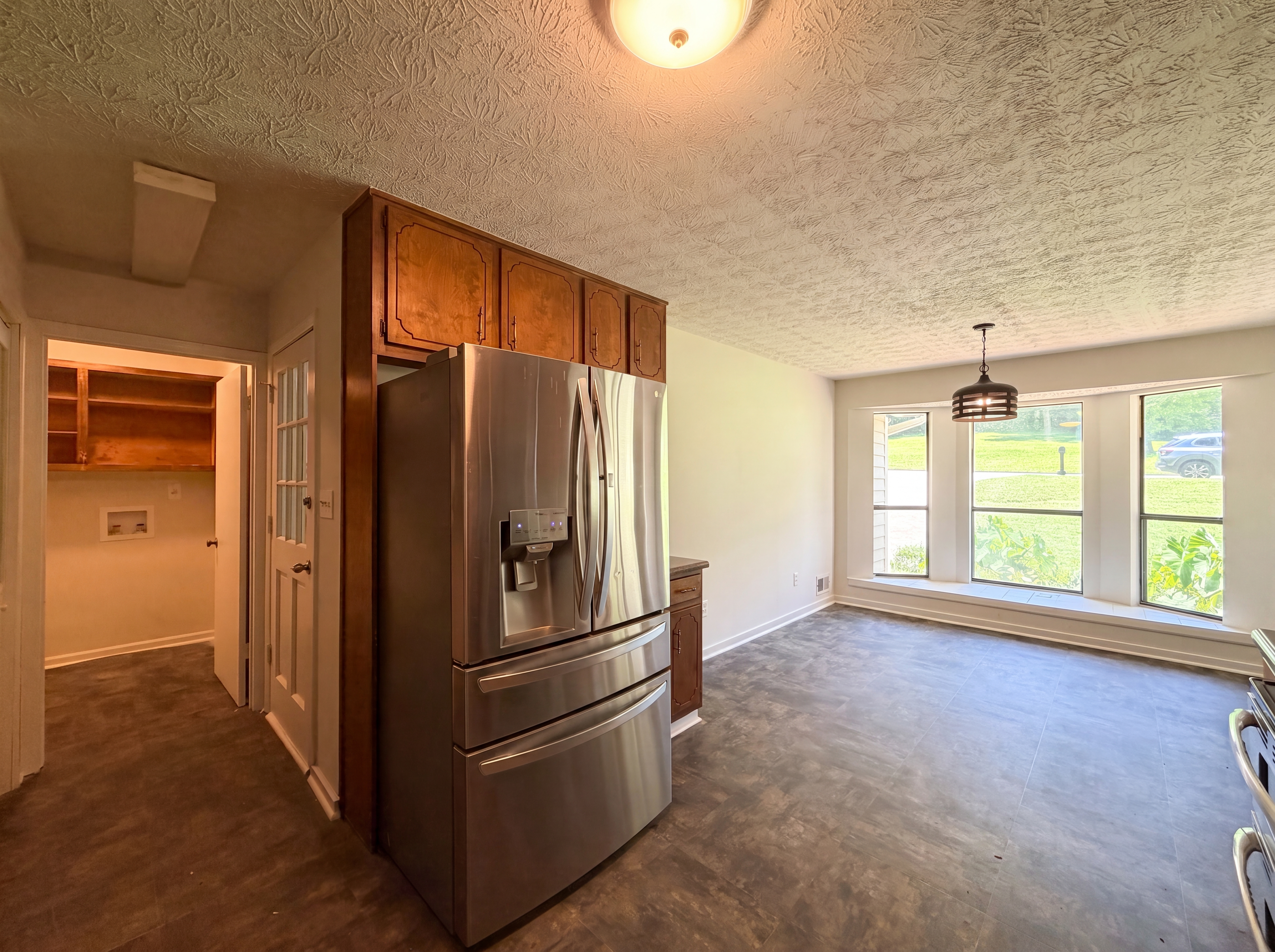 Photo 10 of 27 of 104 Belair Ln, Stockbridge, GA