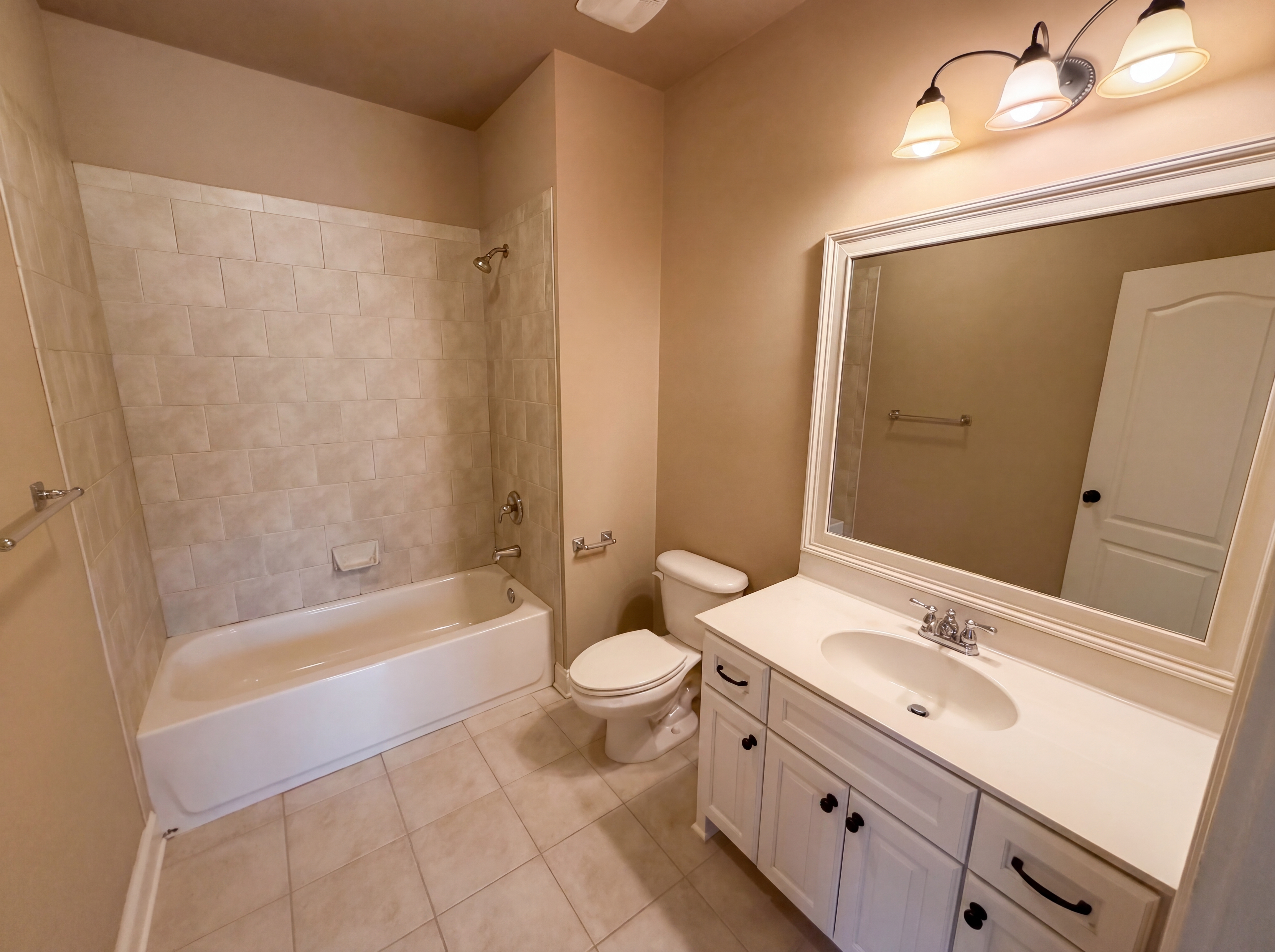 Photo 25 of 71 of 3250 Camellia Ln, Suwanee, GA