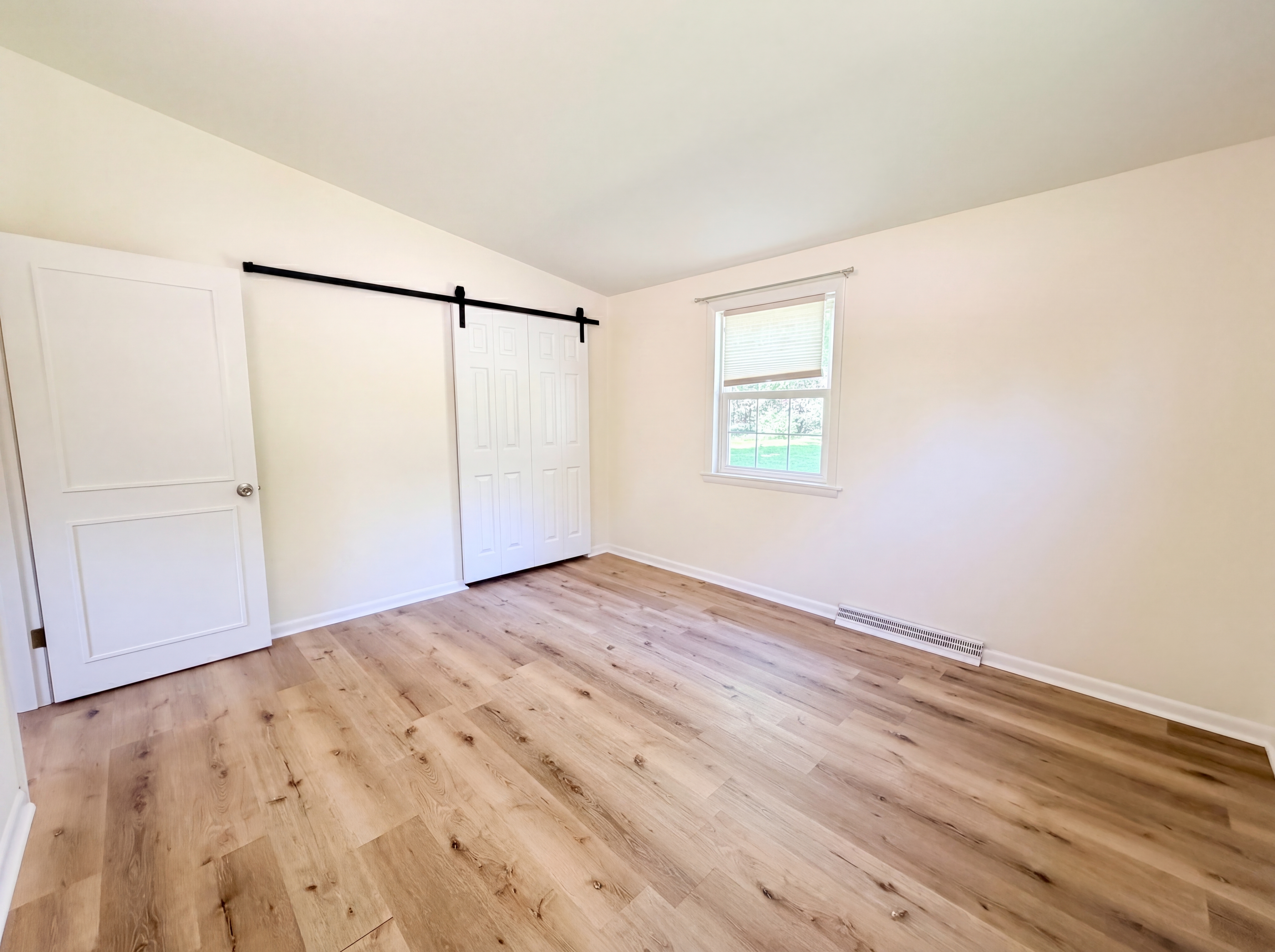 Photo 4 of 20 of 1817 Nugget Ct, Beavercreek, OH