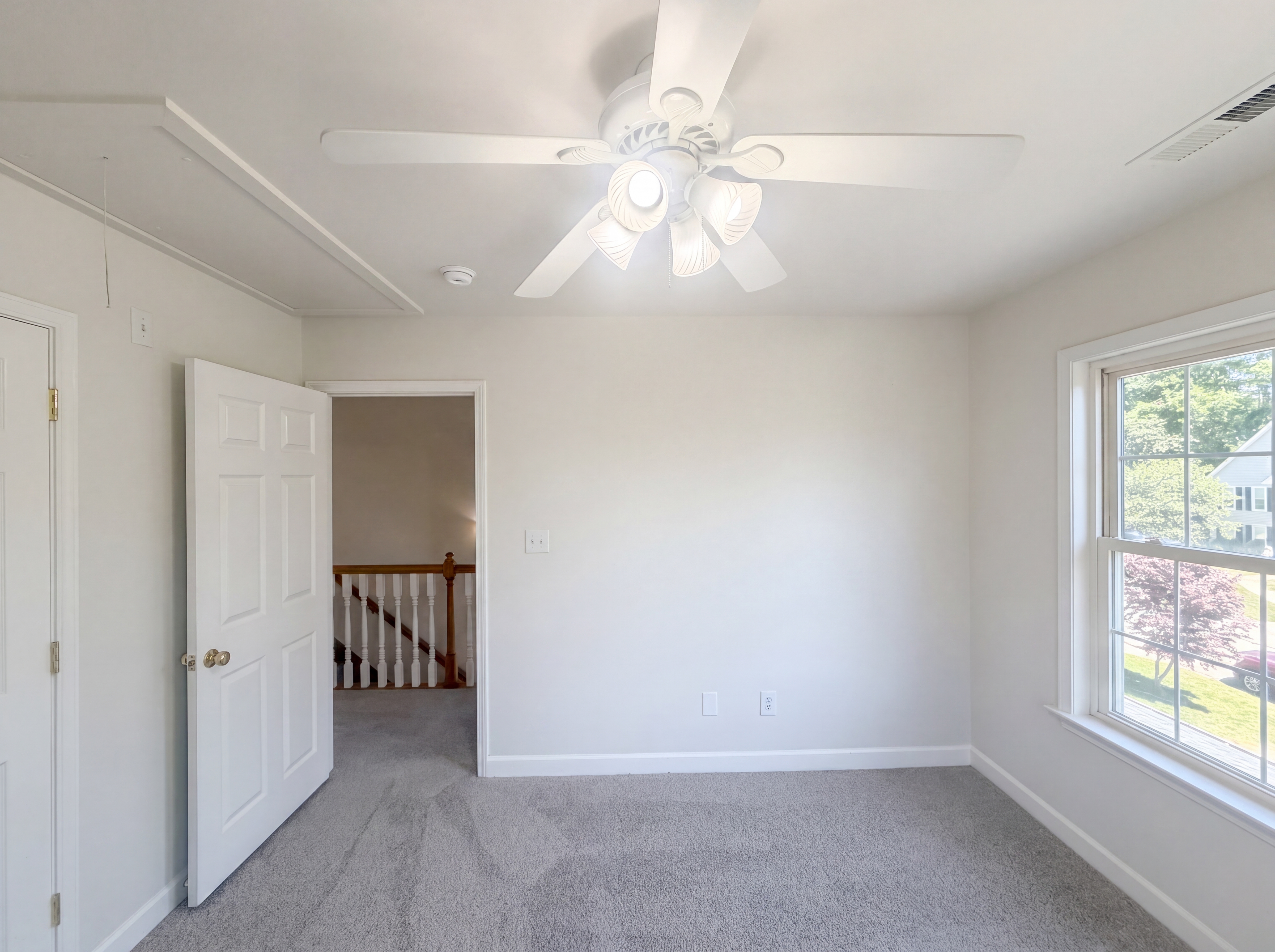 Photo 20 of 33 of 6120 Tennyson Dr, Kernersville, NC