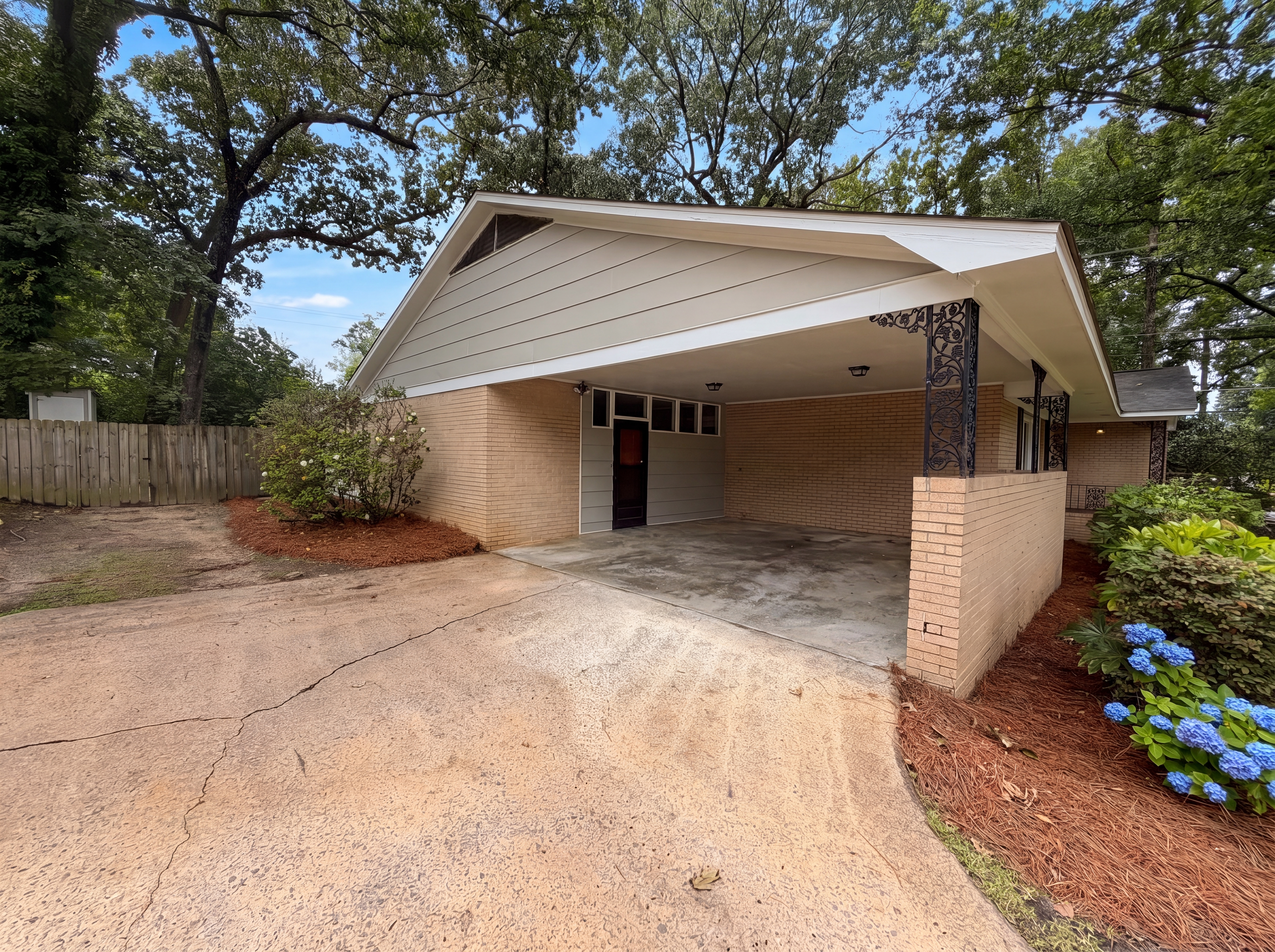 Photo 20 of 23 of 6456 Yorkshire Dr, Columbia, SC