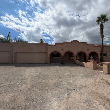Property photo 1 of 5611 N Placita Arizpe