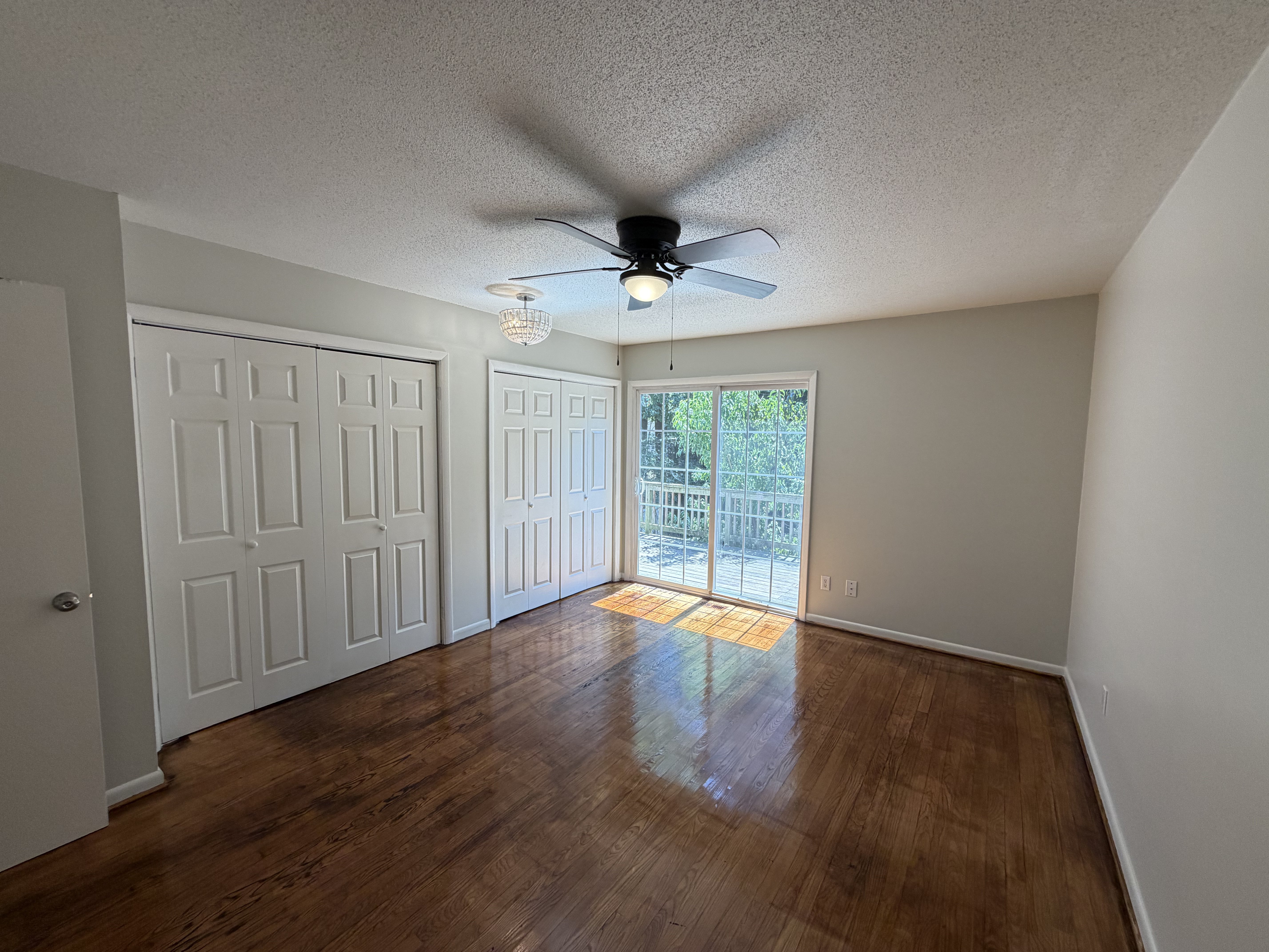 Photo 8 of 17 of 704 Green Ridge Dr, Raleigh, NC