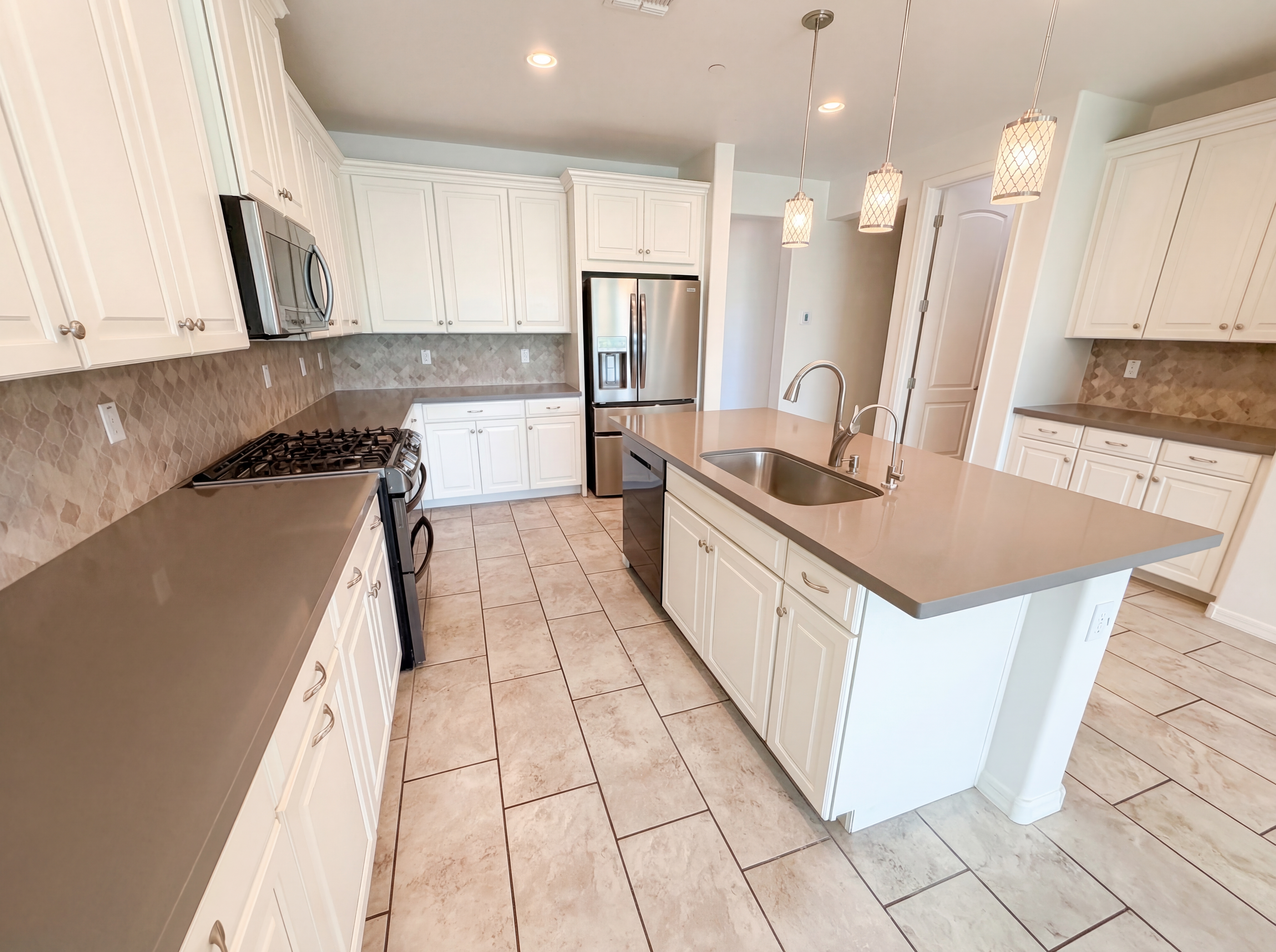 Photo 17 of 27 of 28840 N 121st Ln, Peoria, AZ