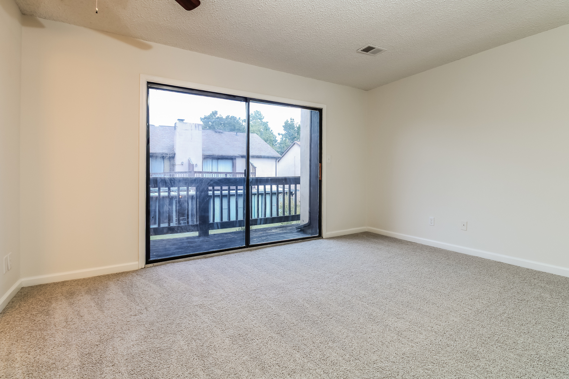 Photo 11 of 23 of 167 Lionsgate Dr, Columbia, SC