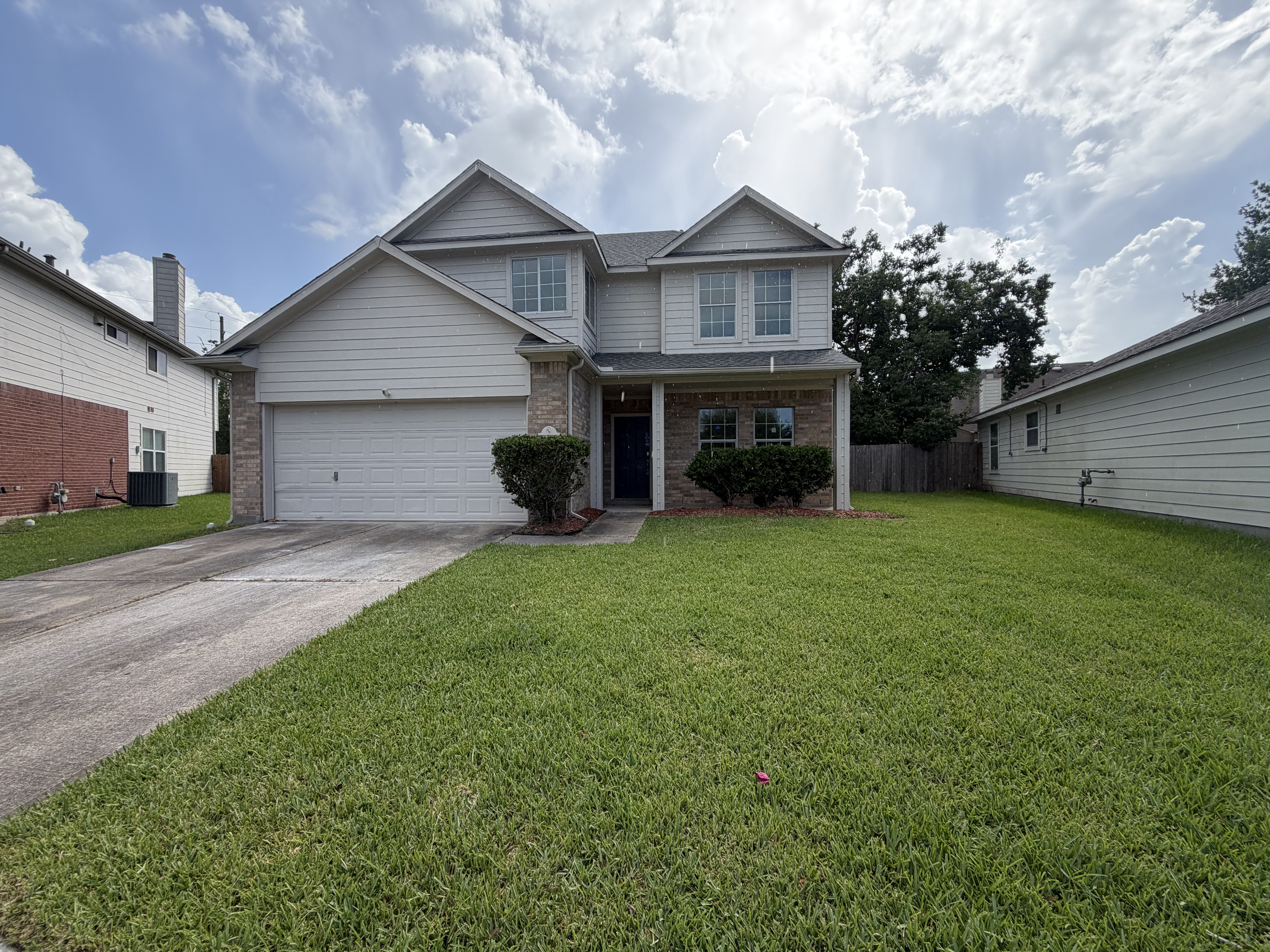 Photo 18 of 23 of 3911 Teal Vista Ct, Fresno, TX