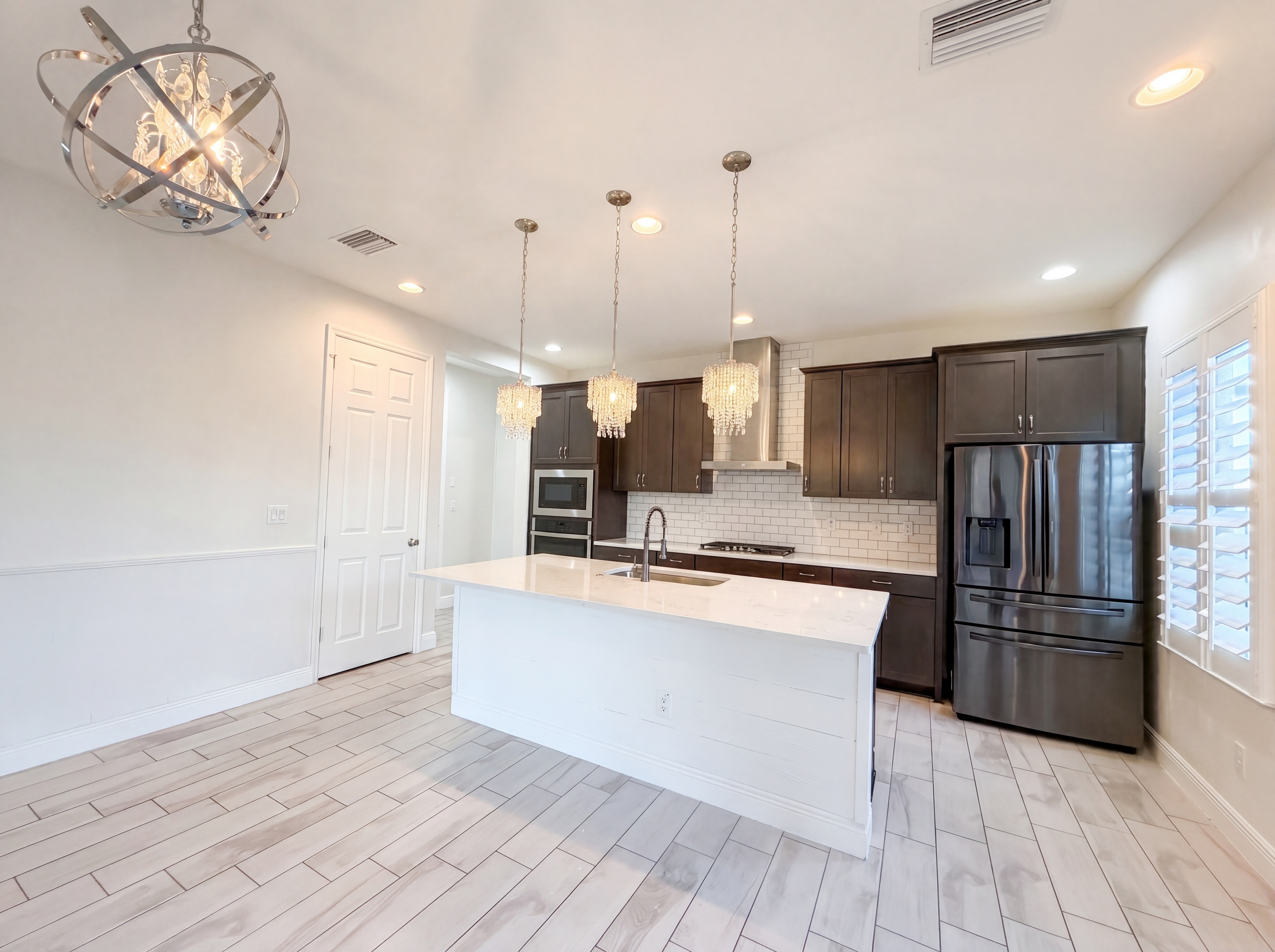 Photo 10 of 33 of 12643 Horseshoe Bend Dr, Lithia, FL