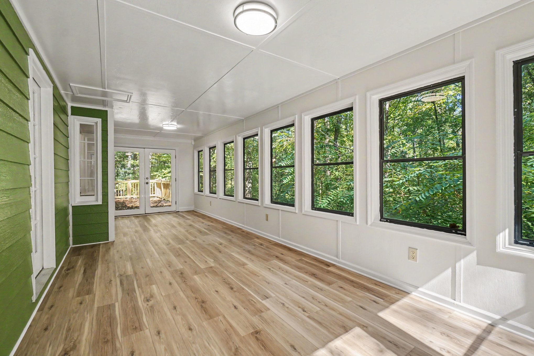 Photo 7 of 20 of 515 Teresa Ln, Canton, GA