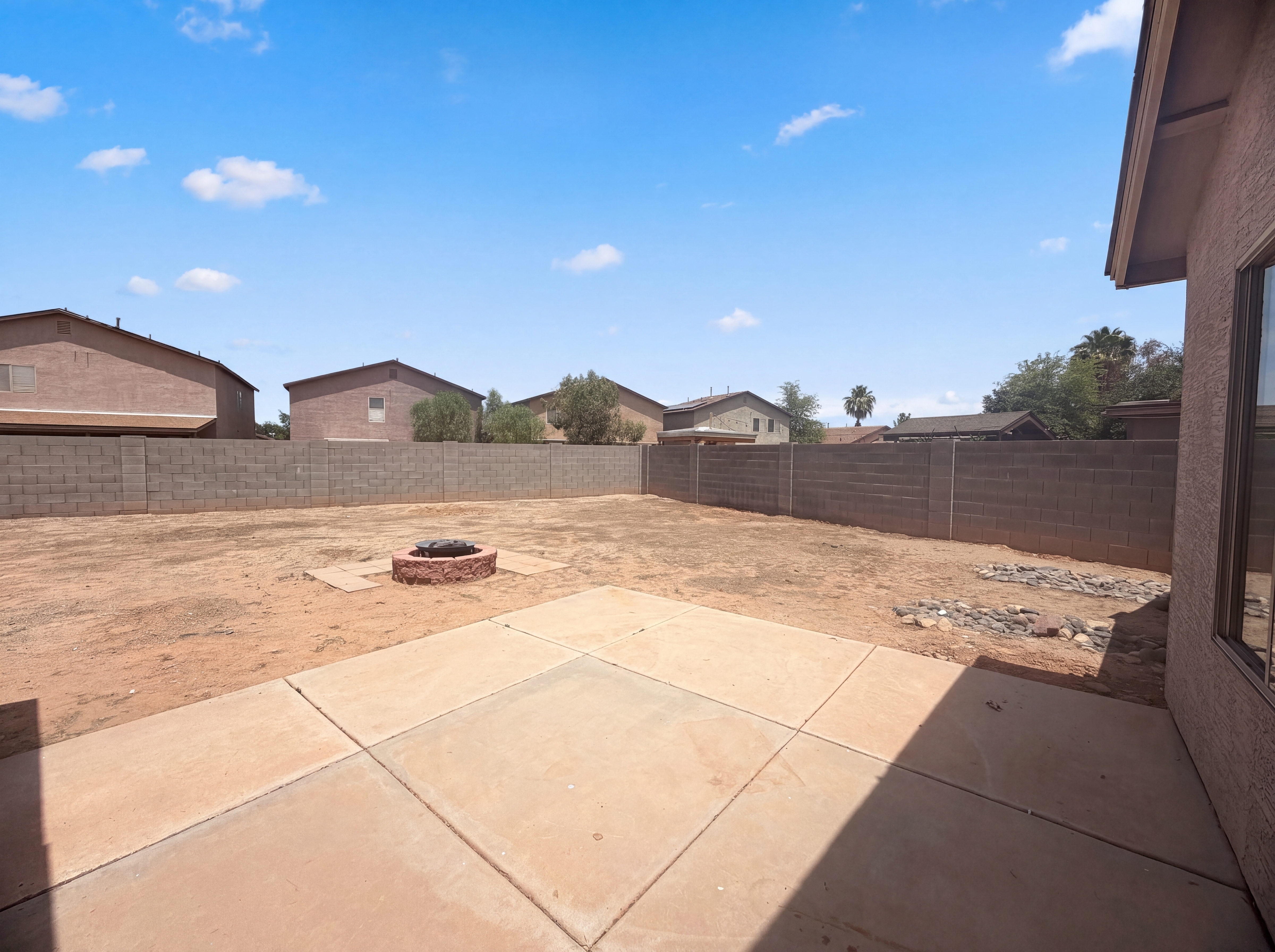 Photo 14 of 17 of 902 E Desert Moon Trl, San Tan Valley, AZ