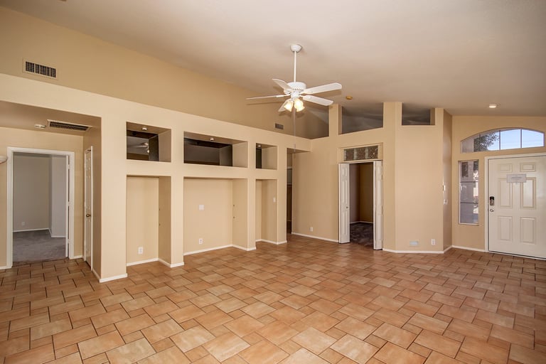 Photo 6 of 24 - 717 N Gregory Pl, Chandler, AZ 85226