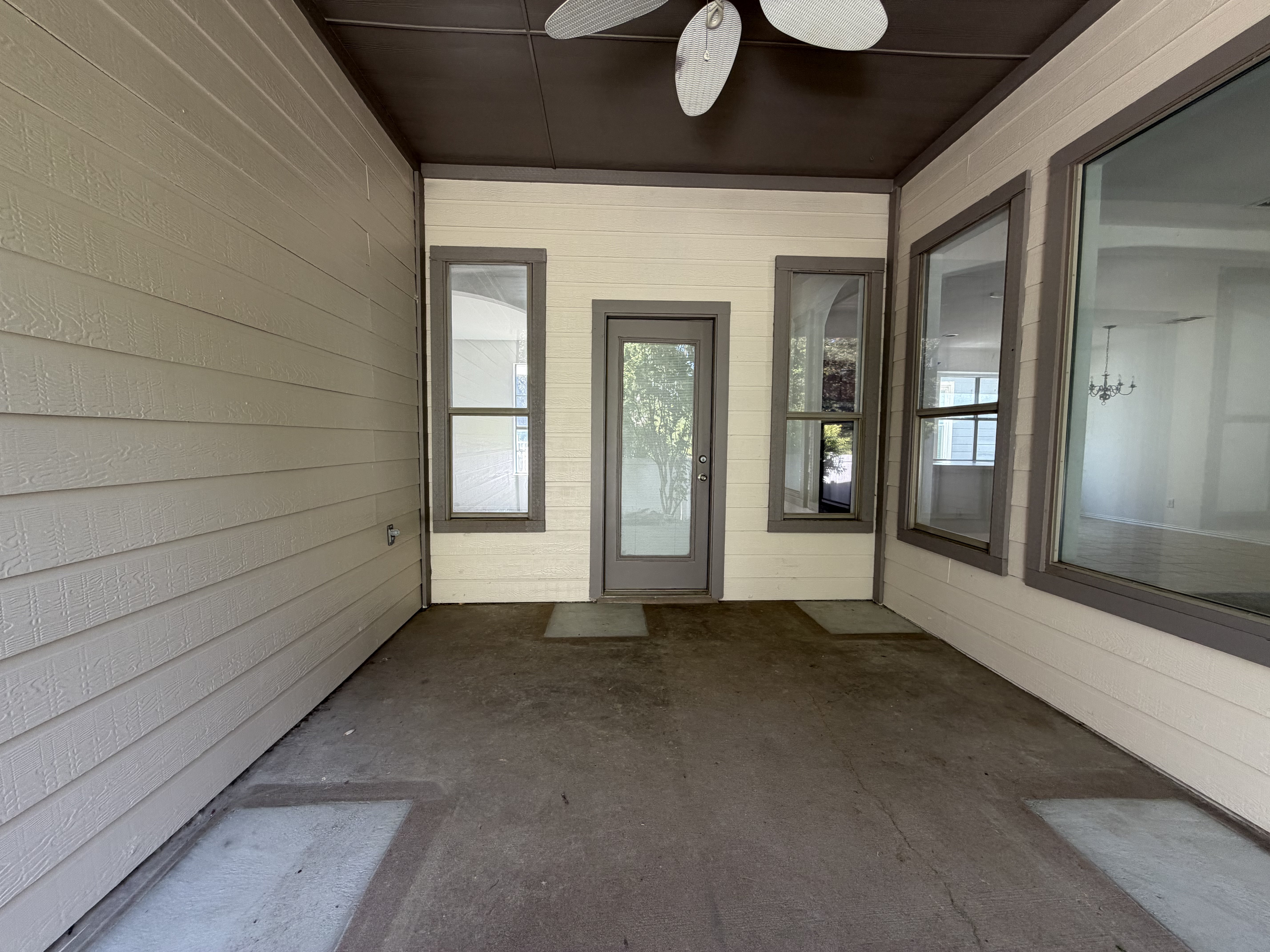 Photo 19 of 23 of 1700 Forsythe Dr, Savannah, TX
