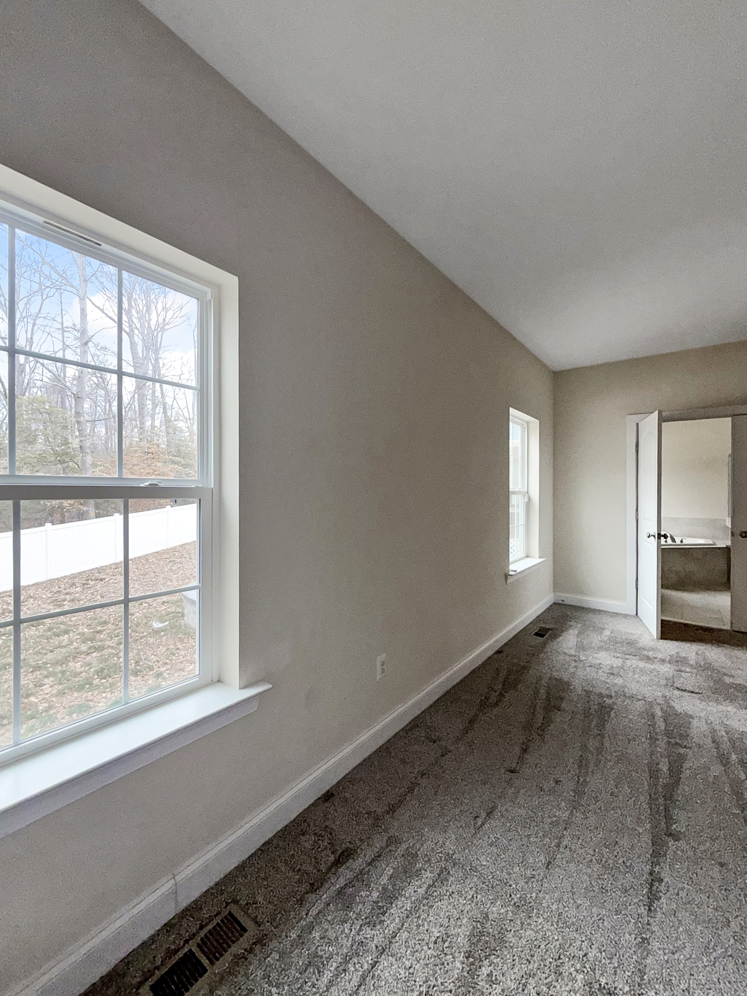 Photo 11 of 16 of 2829 Deer Creek Ct, Indian Head, MD