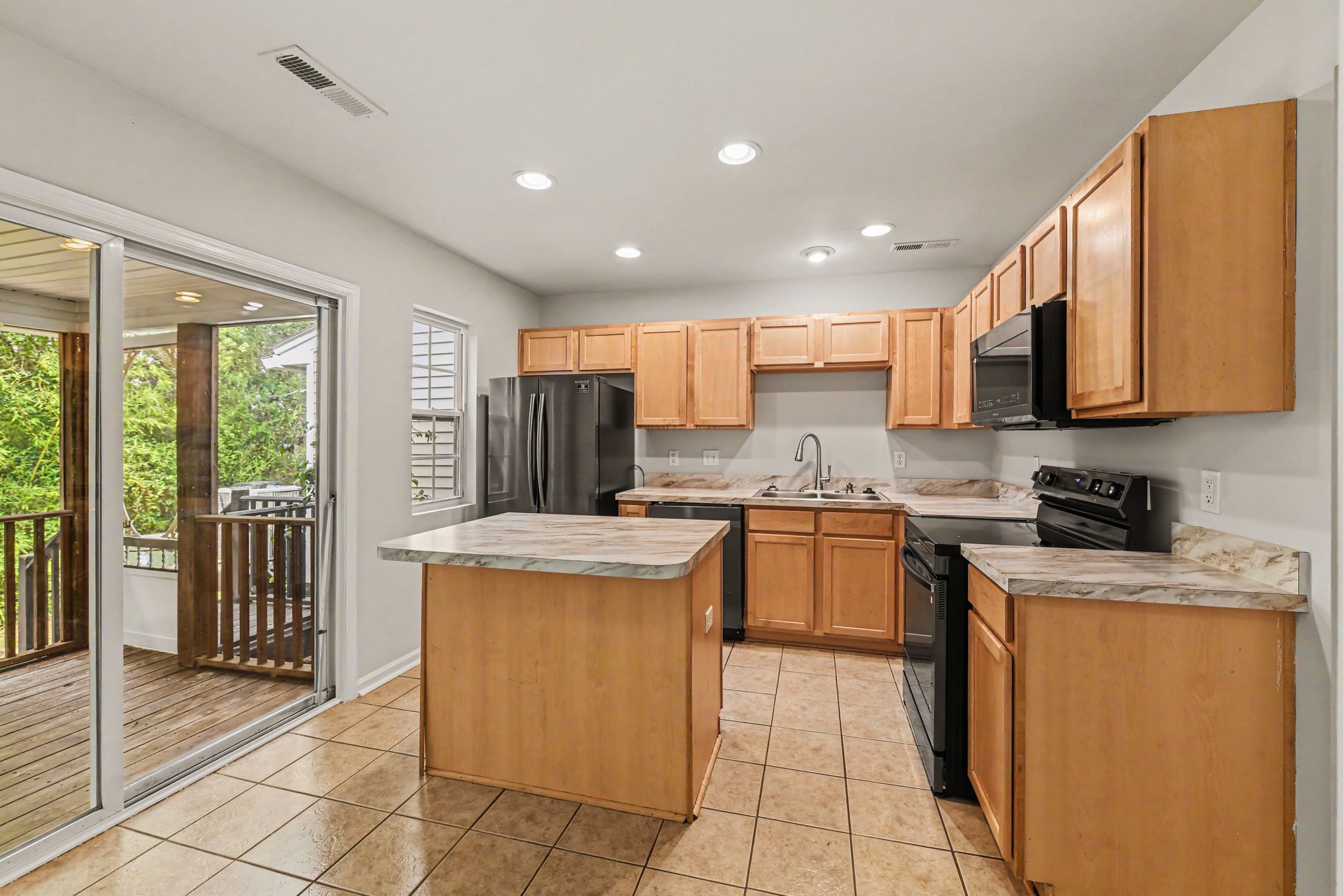 Photo 6 of 28 of 446 Doane Way, Charleston, SC